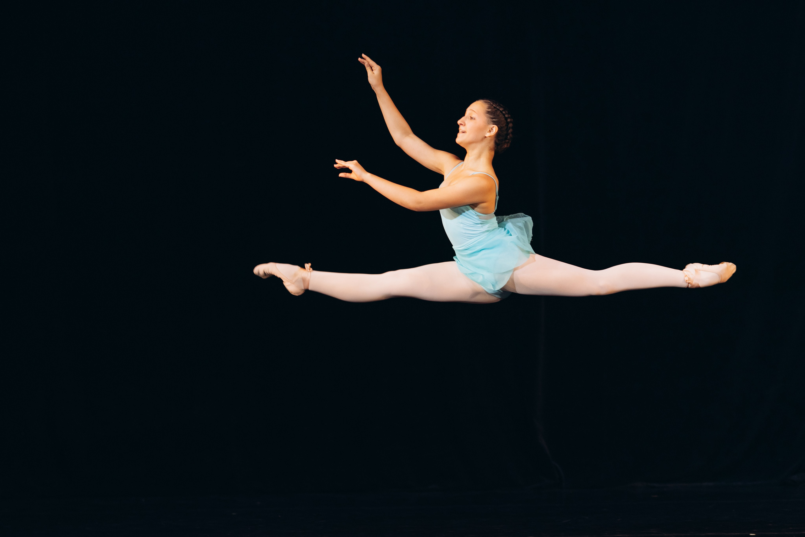 Сцена. Фотограф Людмила Оюн