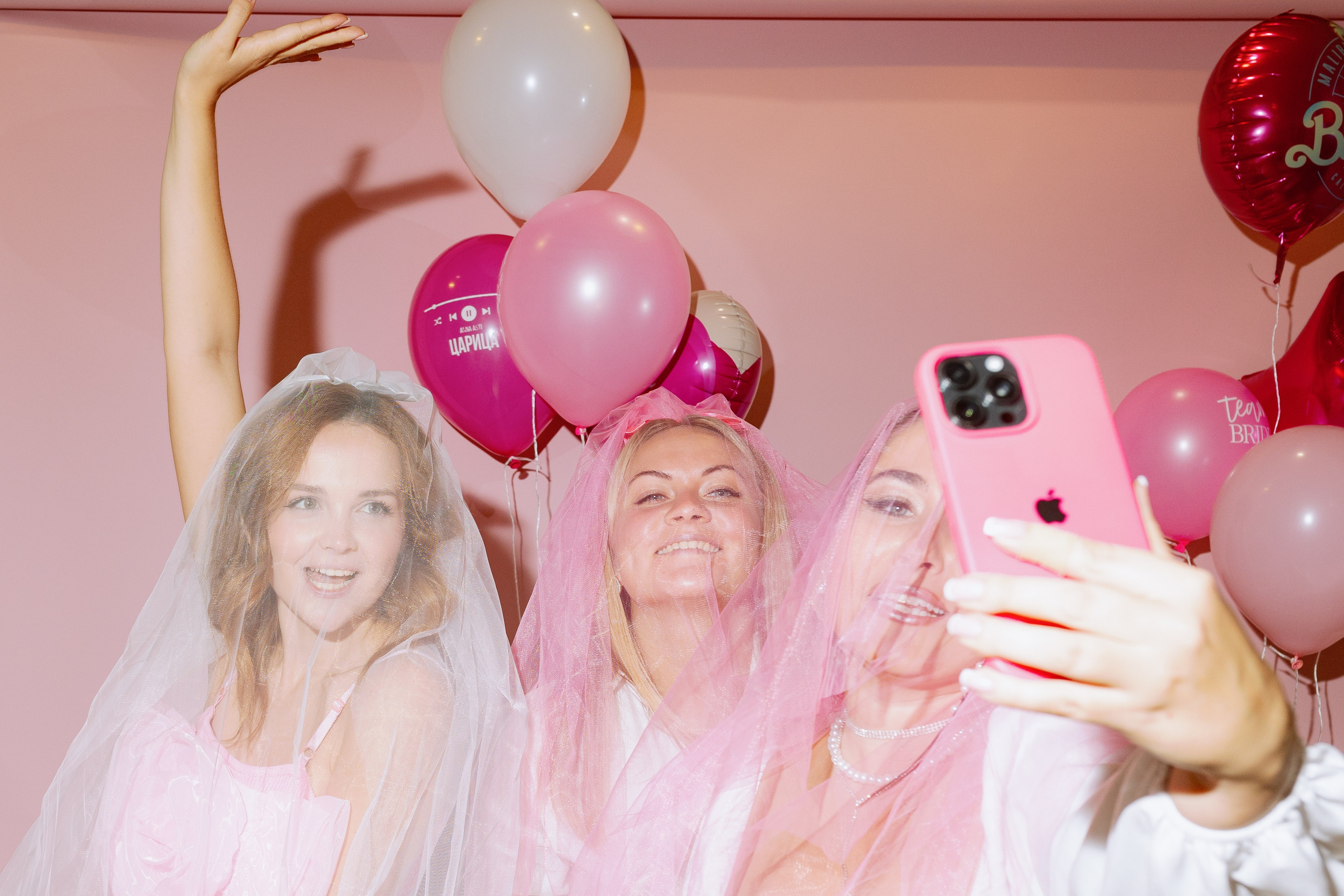 Фотограф на девичник. Свадебный фотограф в Москве Мария Крош
