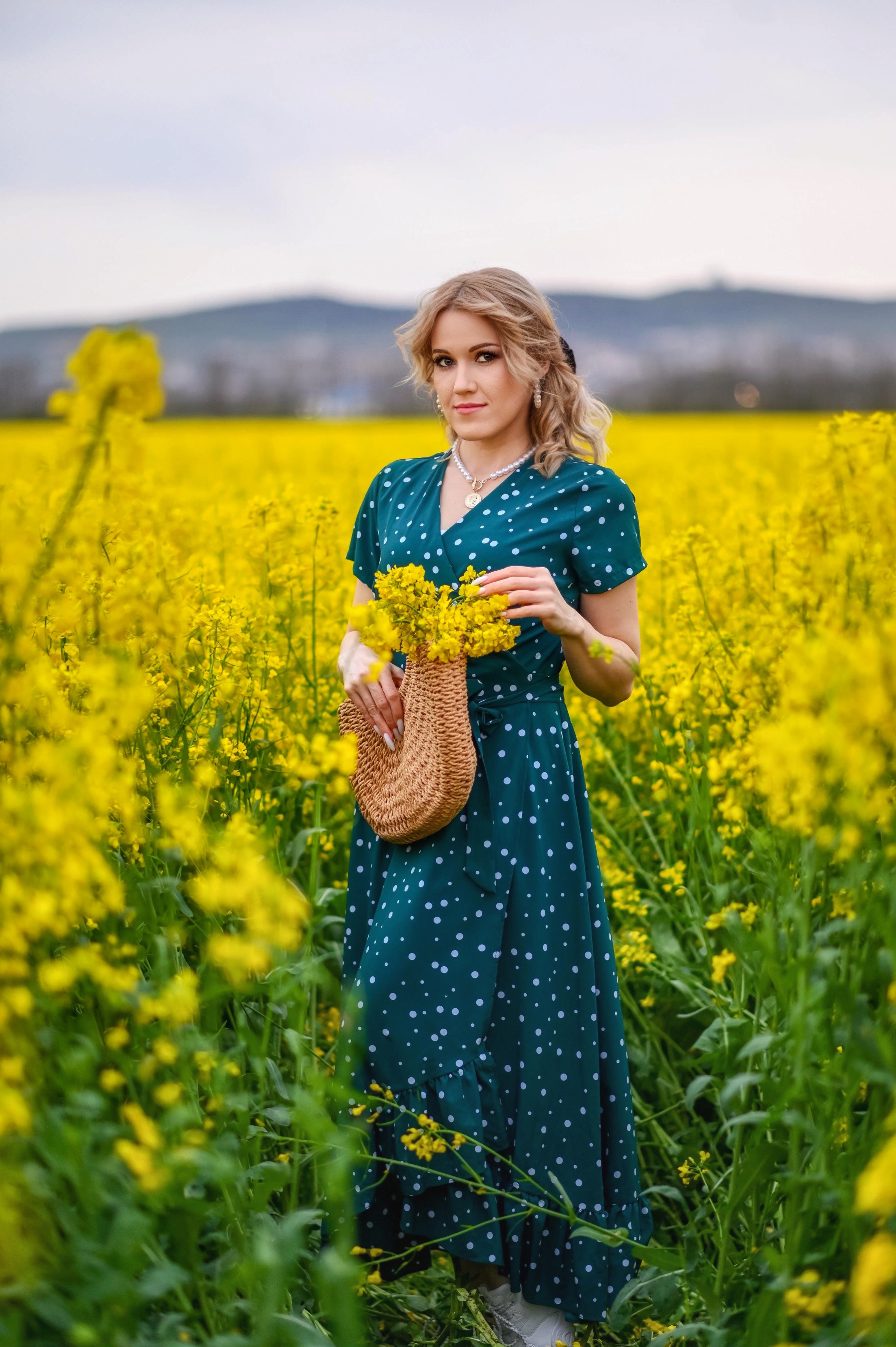 Рапсовое поле. Семейный и детский фотограф Анапа
