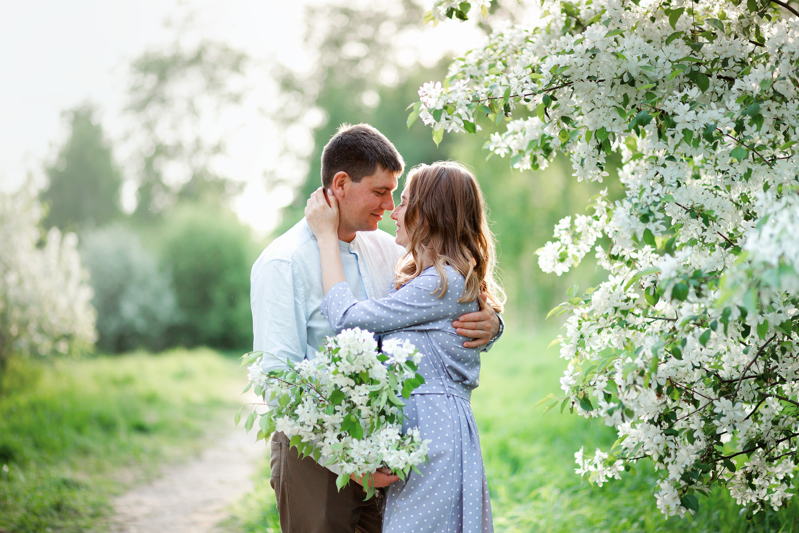 Весна, семья и яблони. Детский и семейный фотограф в Челябинске Пайвина Алена