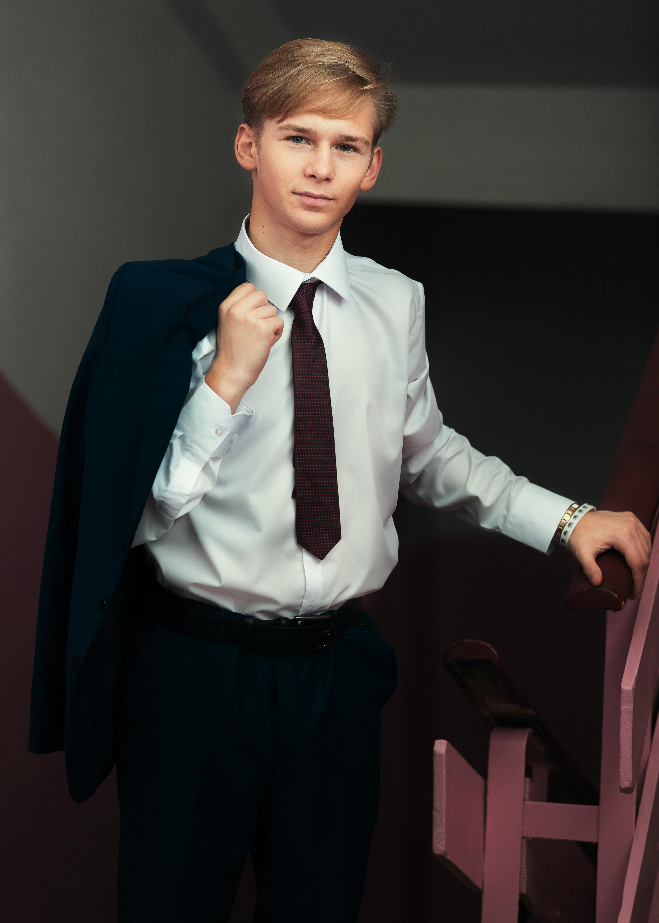 Школьные портреты и выпускные книги. Детский и семейный фотограф в Челябинске Пайвина Алена