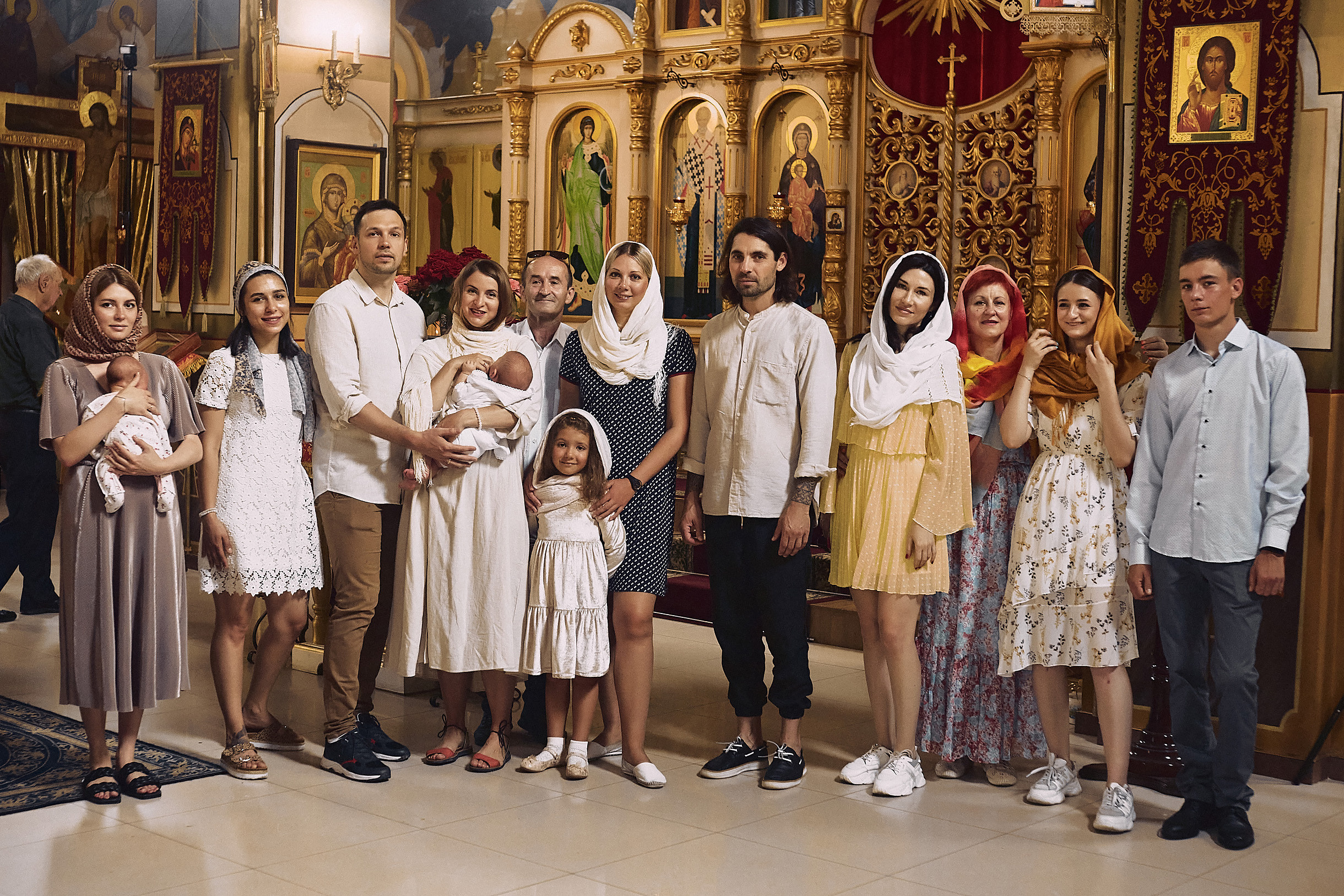 Таинство крещения в Церкови иконы Божией Матери Одигитрия Иерусалимского. Свадебный и семейный фотограф Владимир Карамышев