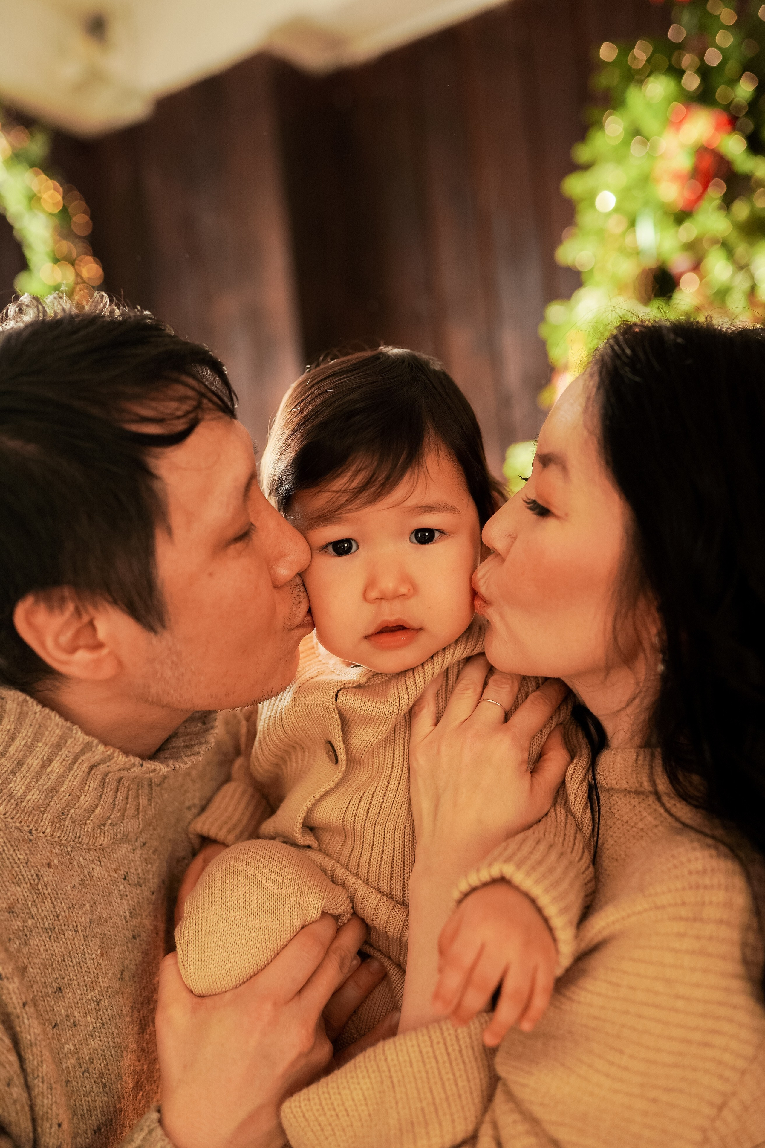 Новогодняя фотосессия Алексея, Татьяны, Софии. Семейный lifestyle фотограф Наталья Разгуляева в Москве