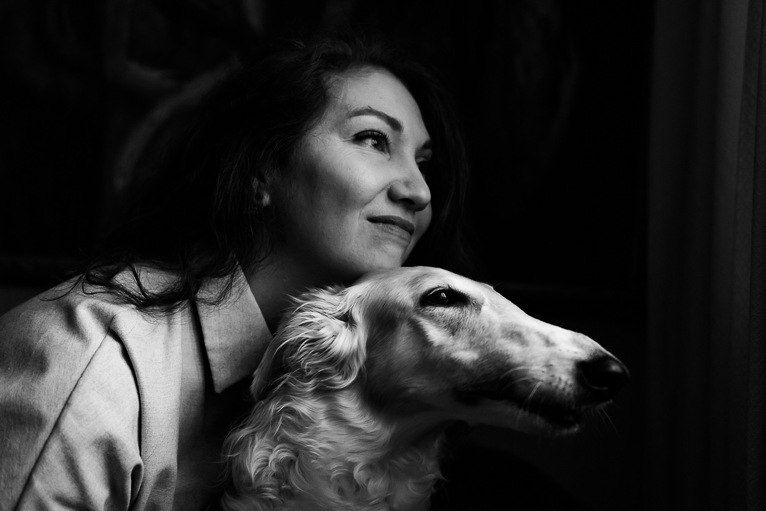 Квартира с картинами. Алиса, Андрей и их пушистая семья. Семейный Фотограф в Москве Ирина Хохлова