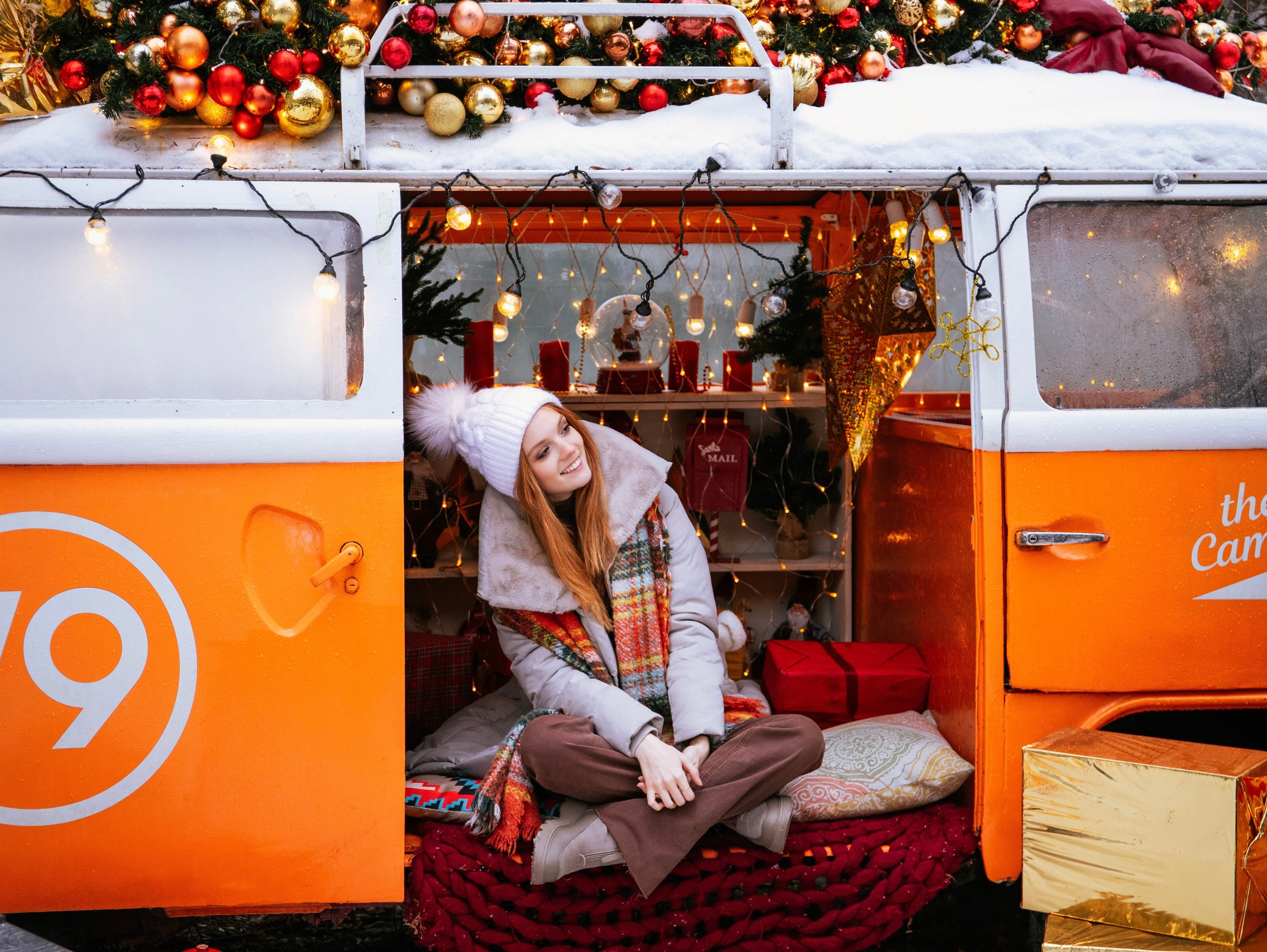 Новогодняя съемка с локацией «автобус». Свадебный и семейный фотограф в Москве Мила Широких