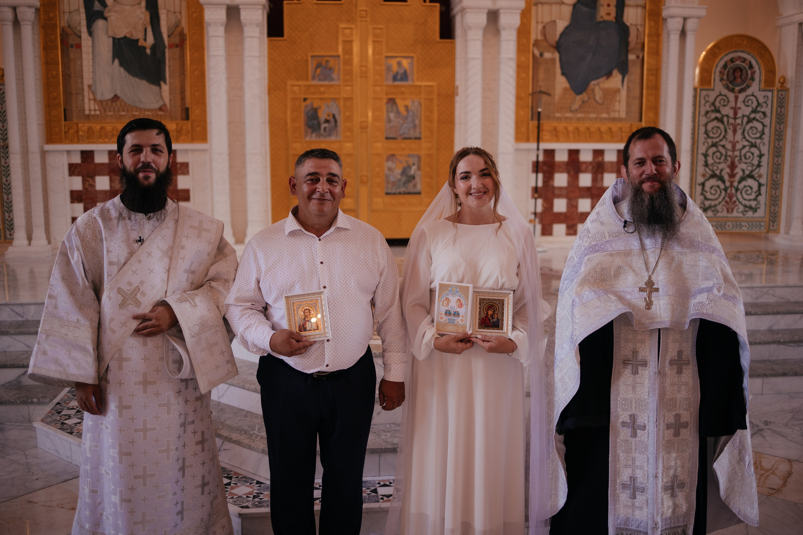 Венчание Храм Невского. Фотограф Крохин Олег