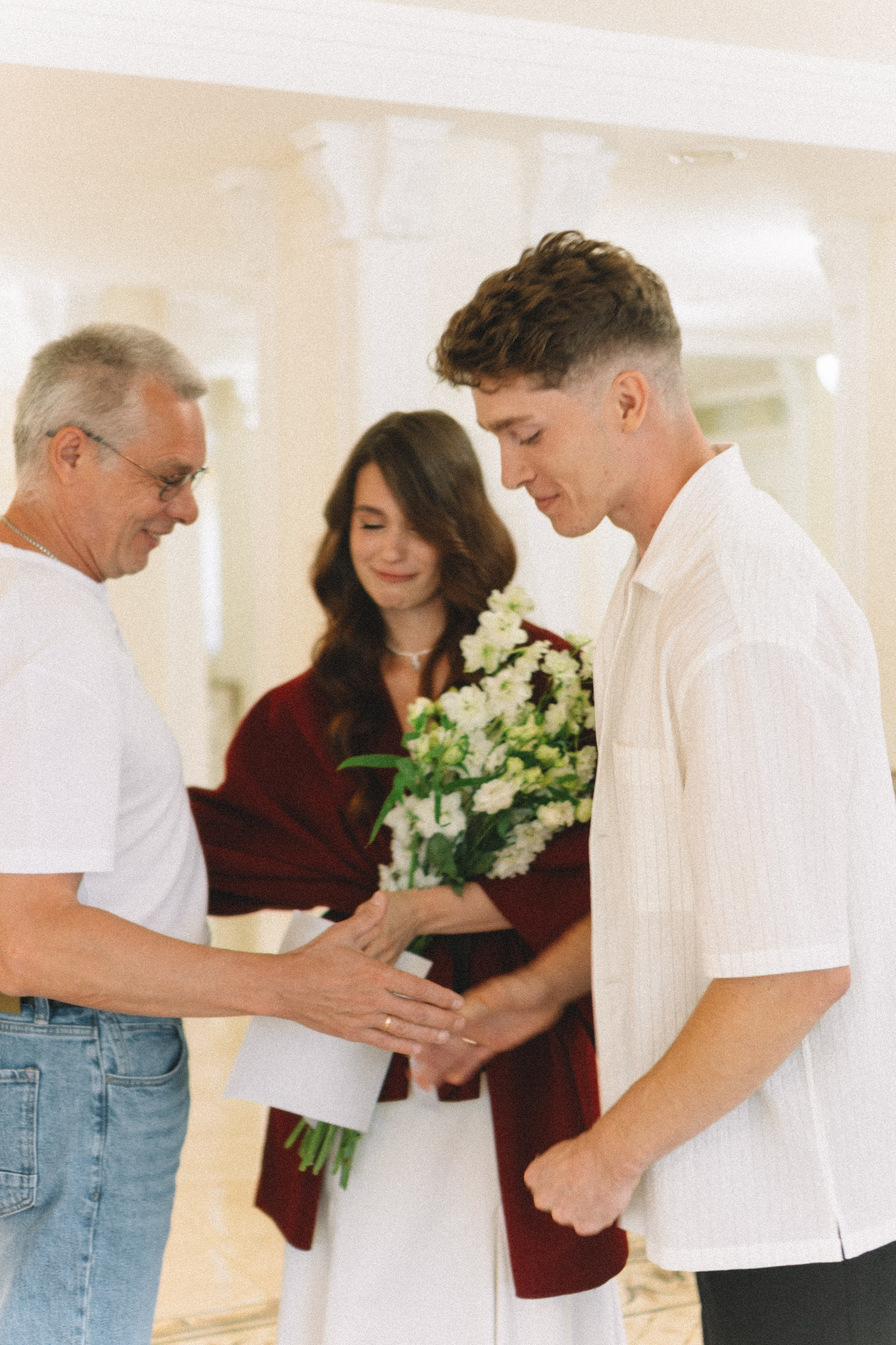 СВАДЕБНАЯ СЬЕМКА В ПЕТЕРГОФЕ И СЬЕМКА РЕПОРТАЖА В ЗАГСЕ ПЕТЕРГОФА. Профессиональный фотограф, Санкт-Петербург — Виктория Богомолова