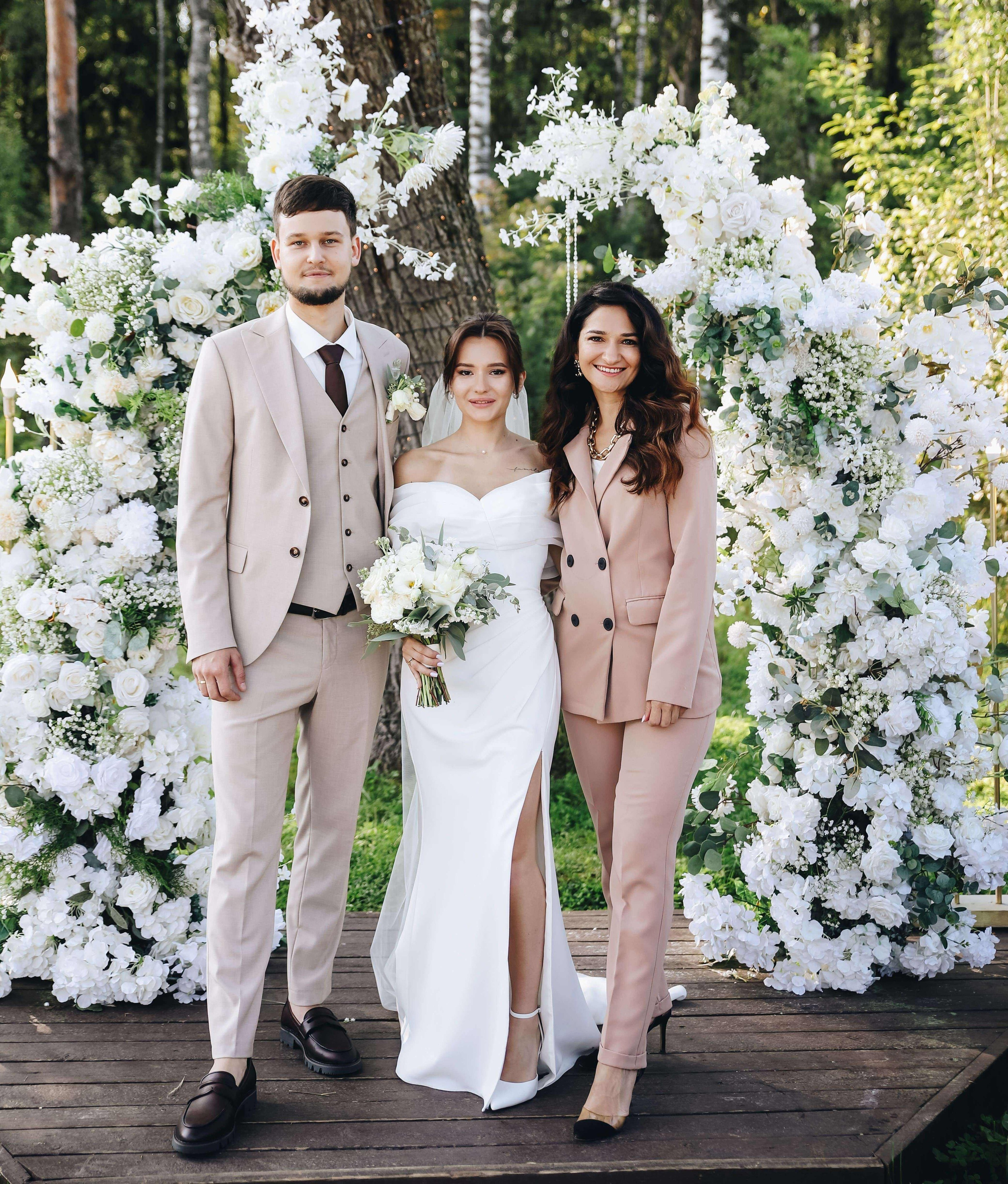 Церемонимейстеры. Подрядчики и друзья сети свадебных площадок House for wedding