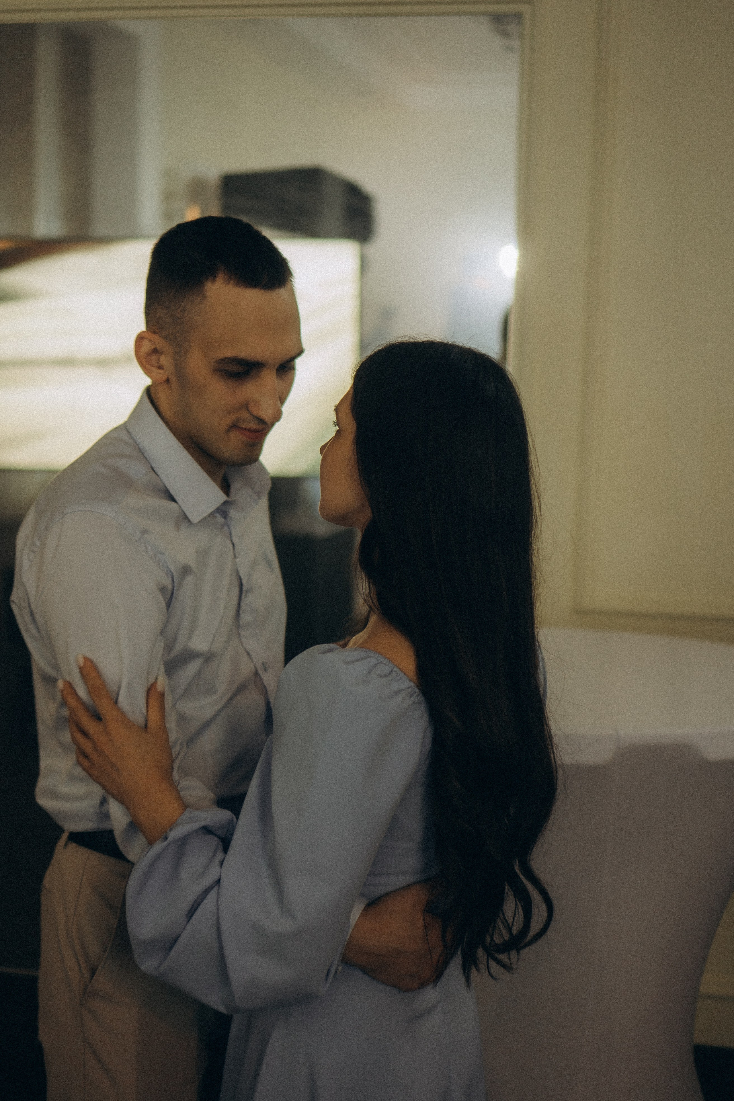 СВАДЕБНАЯ СЬЕМКА СБОРОВ В ОТЕЛЕ И ВЫЕЗД НА ЦЕРЕМОНИЮ (СНЯТО В СИБИРЕ В НИЖНЕВАРТОВСКЕ). Профессиональный фотограф, Санкт-Петербург — Виктория Богомолова