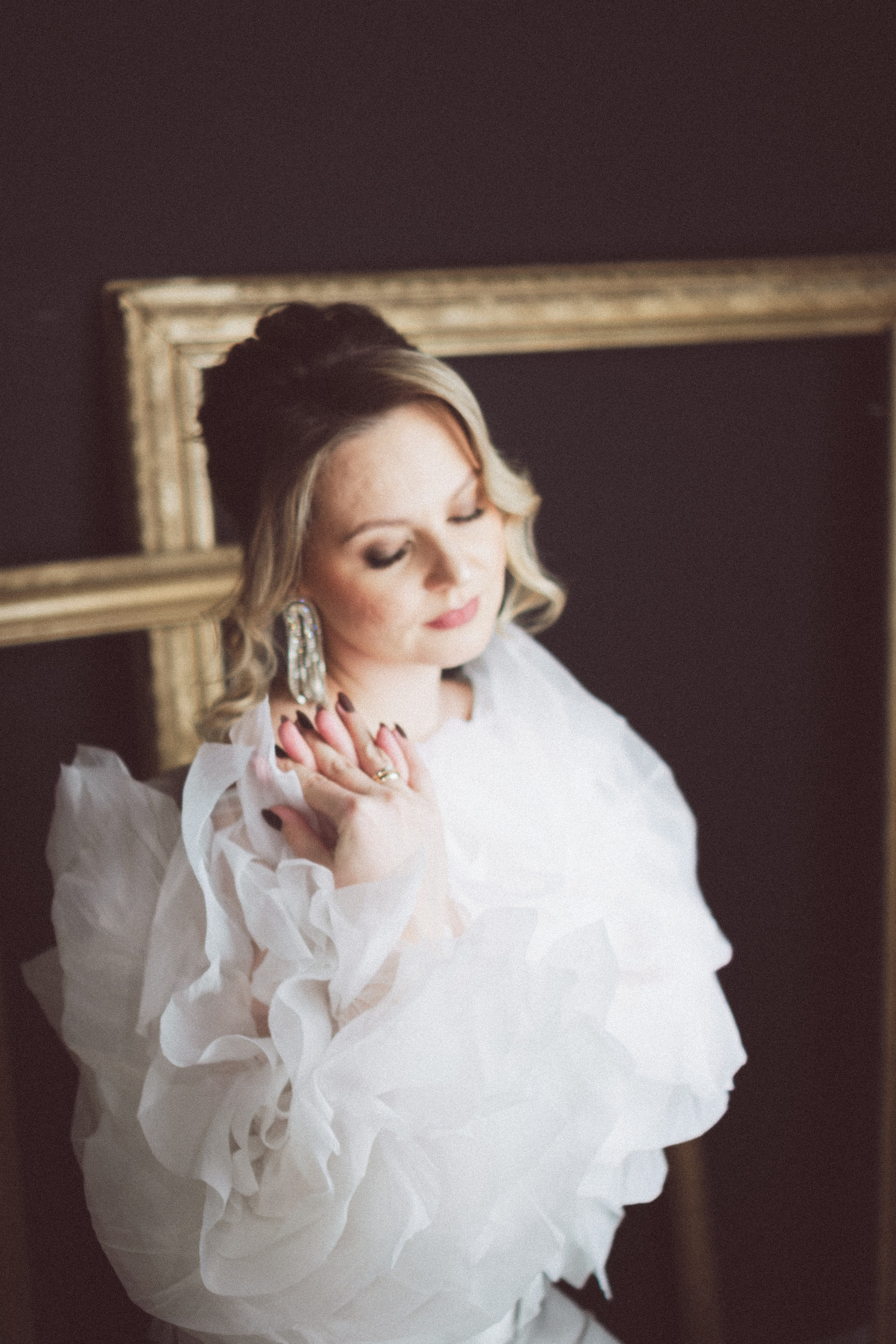 НОВОГОДНЯЯ ФОТОСЕСИИЯ В СТУДИИ ДЛЯ ДЕВУШКИ И ПРОГУЛКА ПО ЧЕРНЫШЕВСКОЙ. Профессиональный фотограф, Санкт-Петербург — Виктория Богомолова