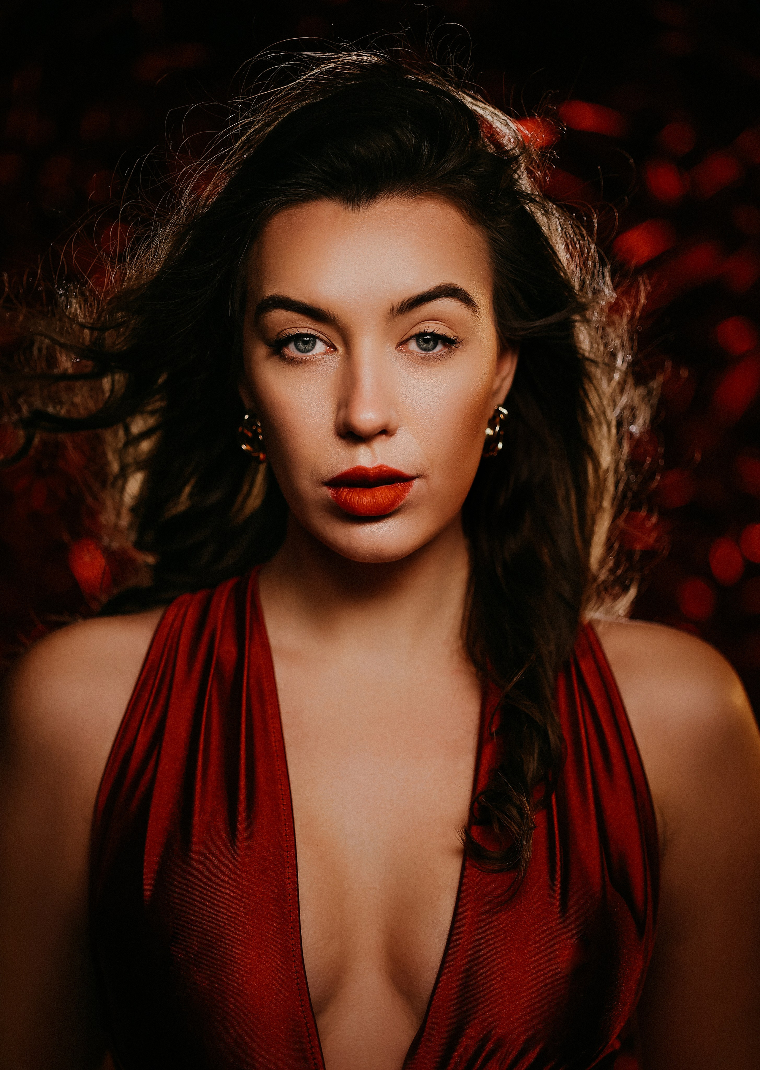 Фотосессия ко дню святого валентина Lady in red. Марина Соколова. Контентный и семейный фотограф г. Красноярск