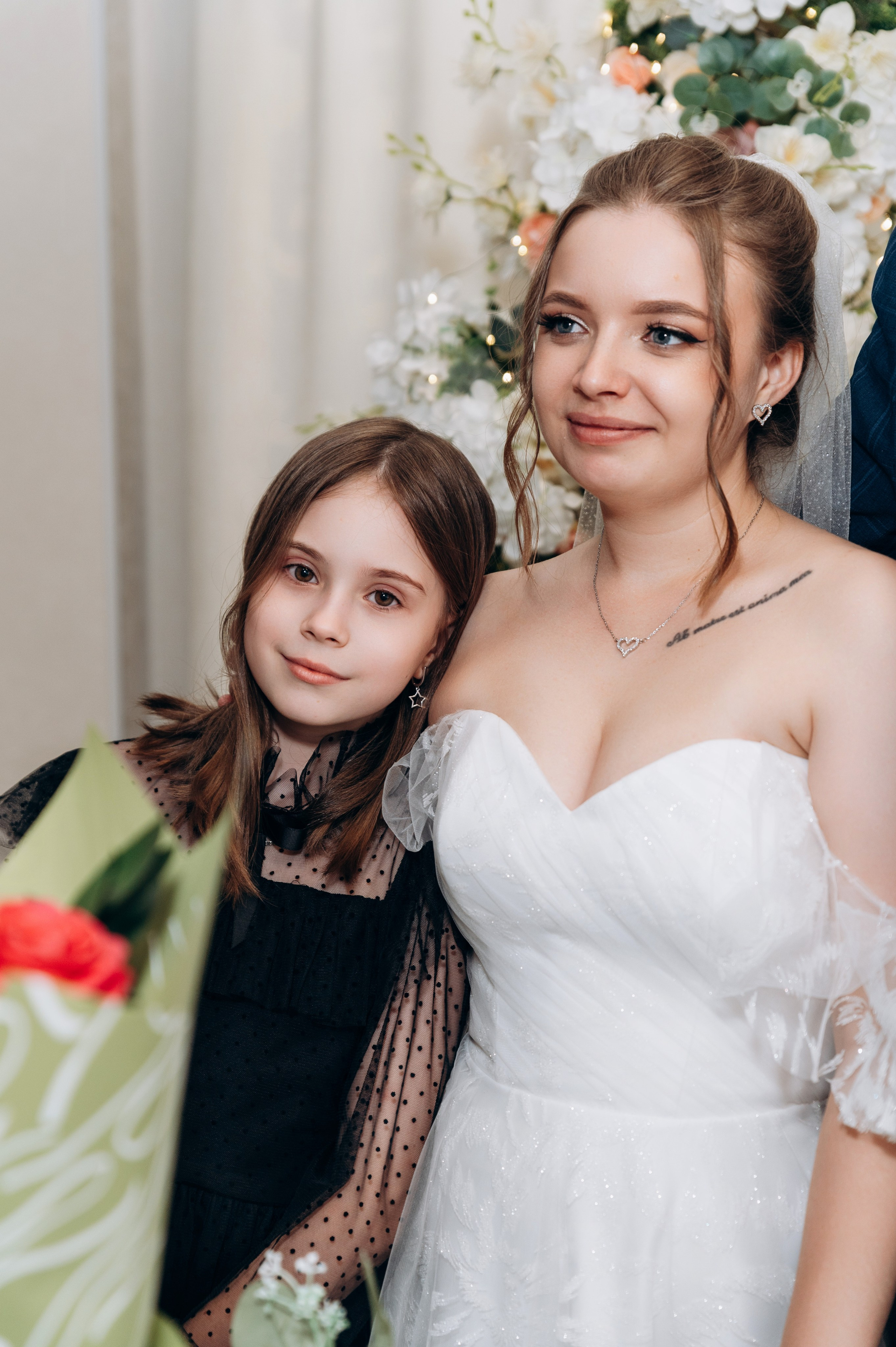 Прогулка, регистрация, банкет. Фотограф в Новосибирске