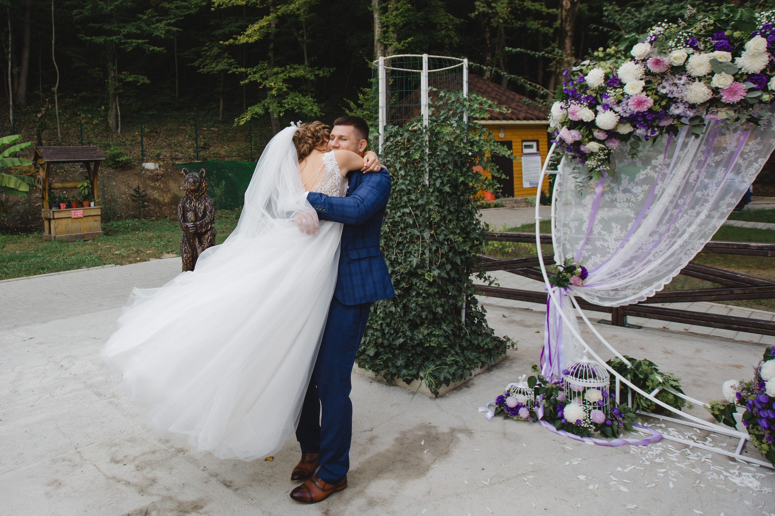 Свадьба в лесу. Свадебный и семейный фотограф в Краснодаре