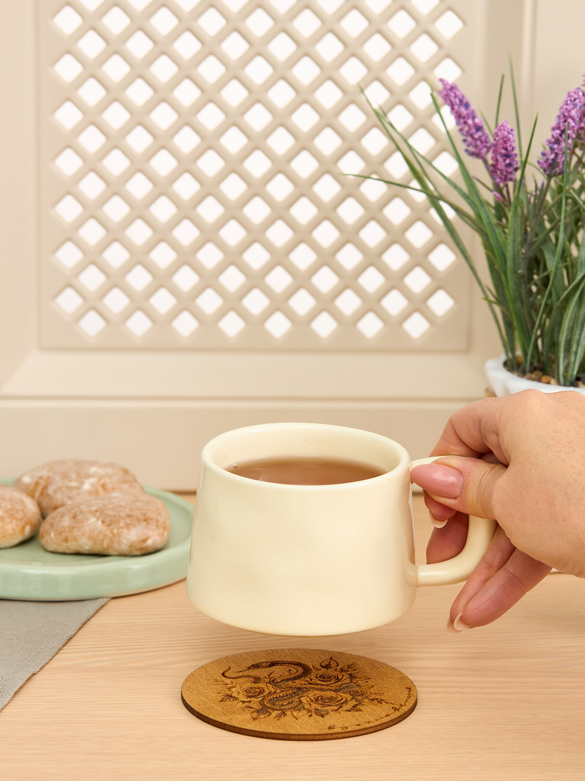 Фотосъемка деревянных подставок под горячее для маркетплейсов. Алексей Темнов — фотограф в Пятигорске