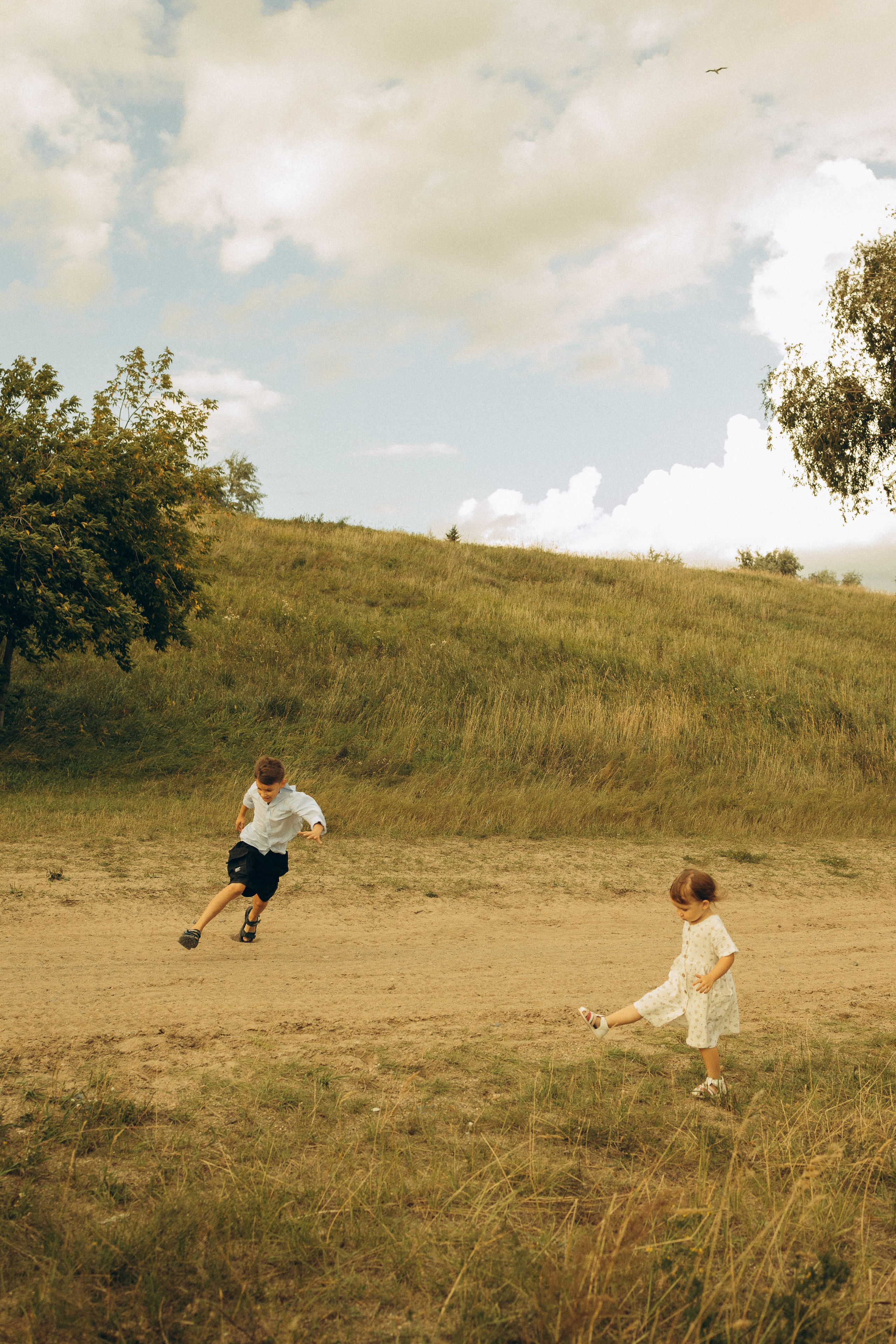 На природе. Семейный фотограф Новосибирск Фотограф на выписку Новосибирск