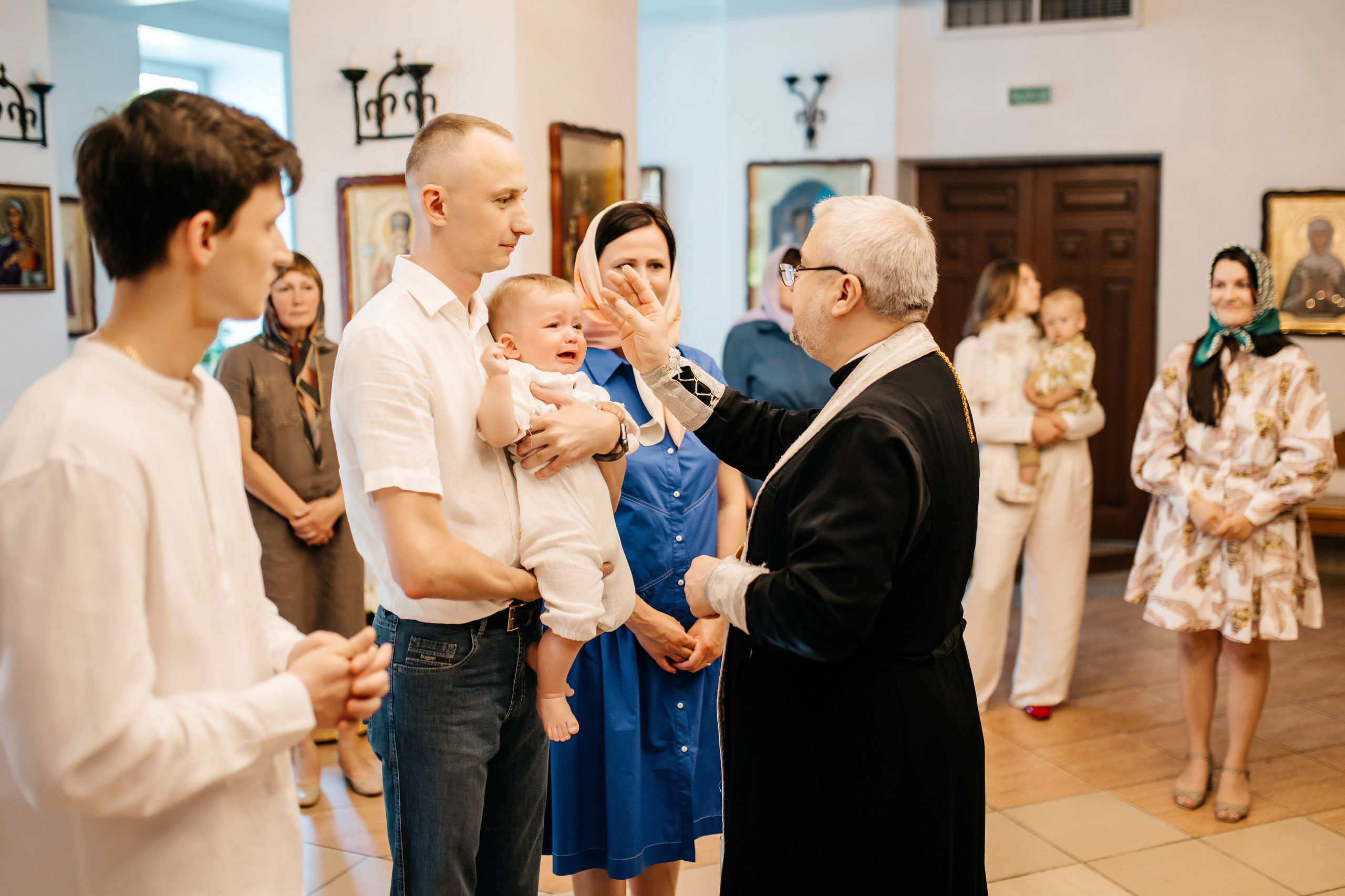Крещение Андрея. Церковь Преображения Господня. Фотограф ВИКА МЕДУЗА