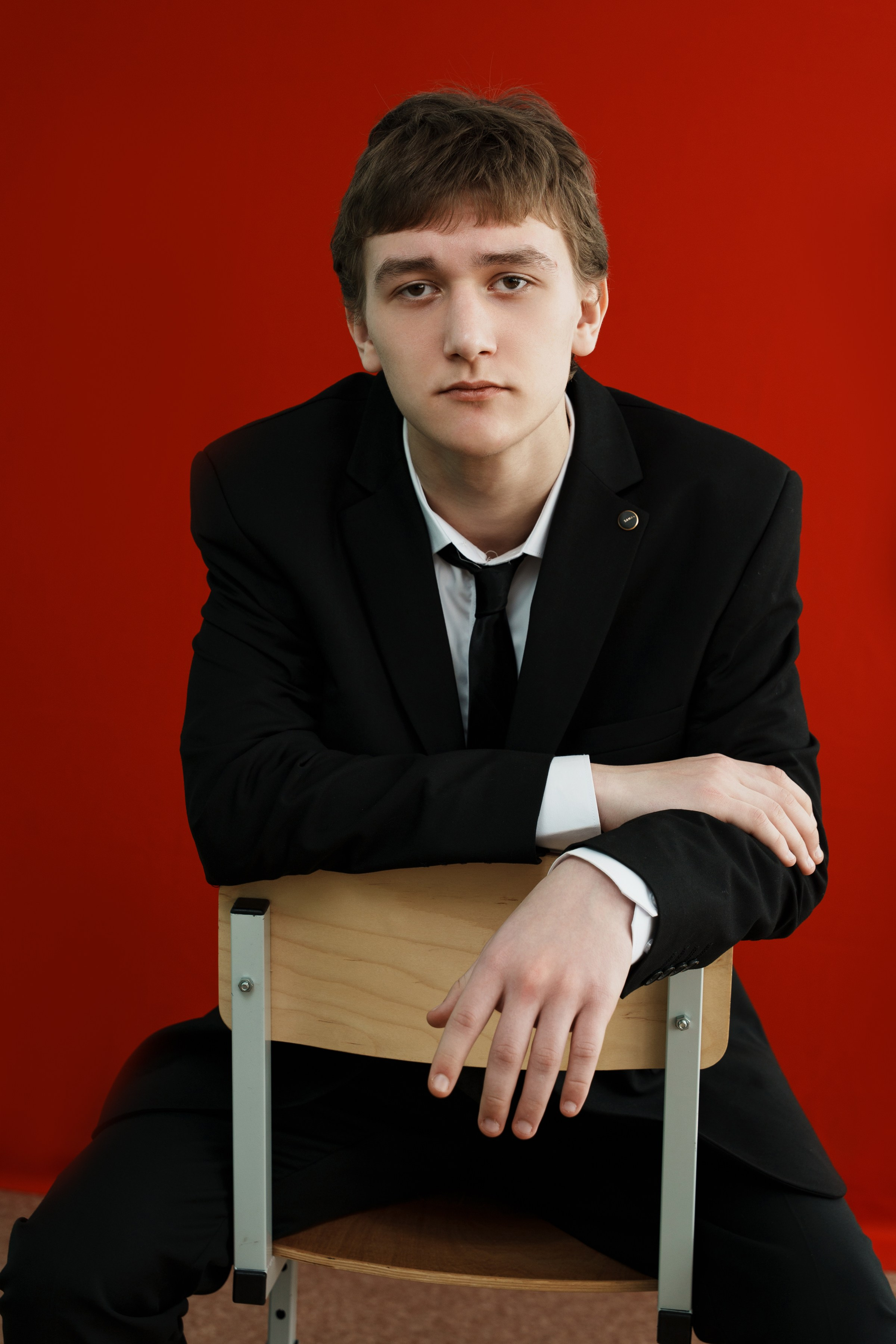 11 класс сьемка для альбома в школе. Ольга Плаксина фотограф в Саратове