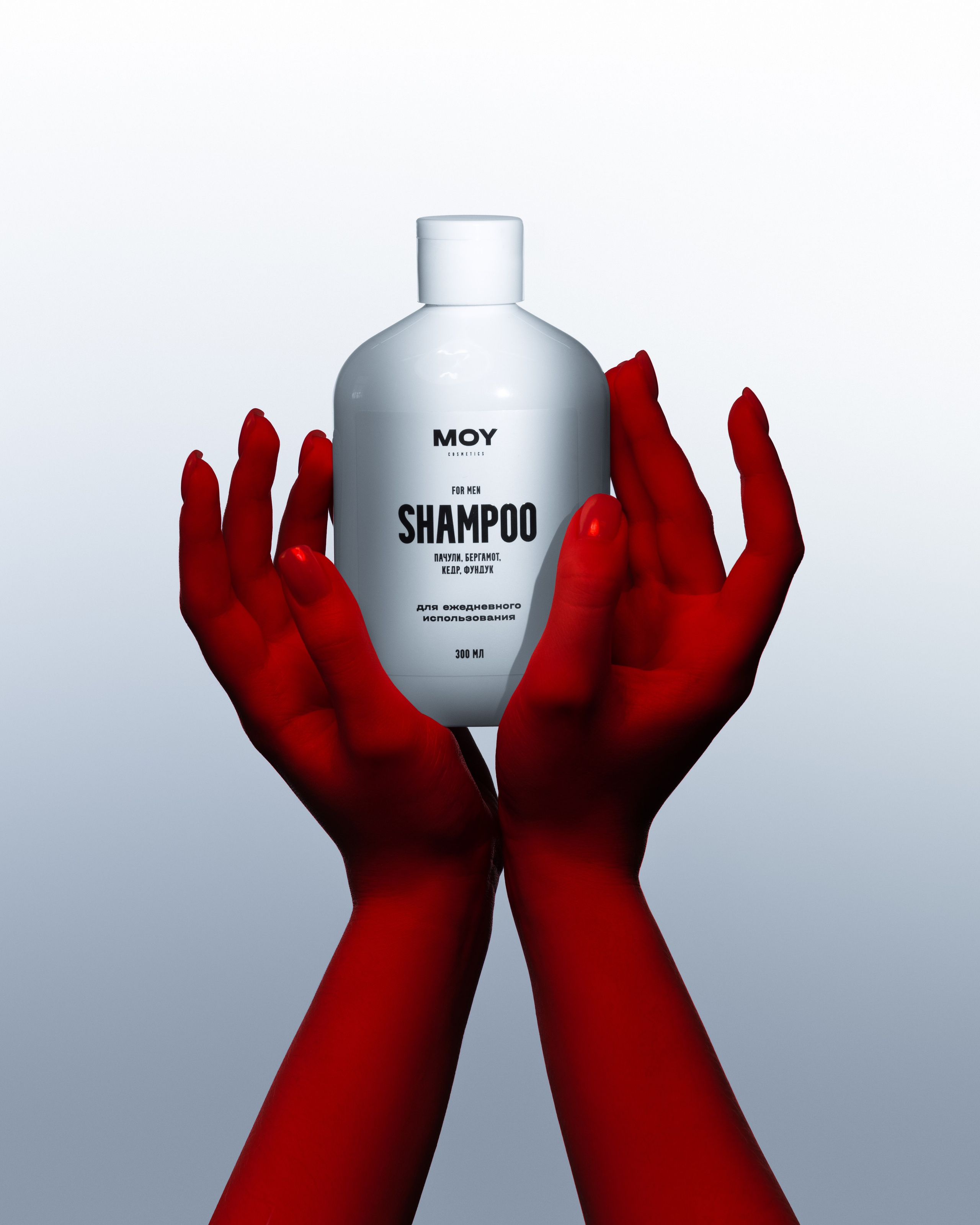 MOY Cosmetics. Photographer. Producer. Retoucher