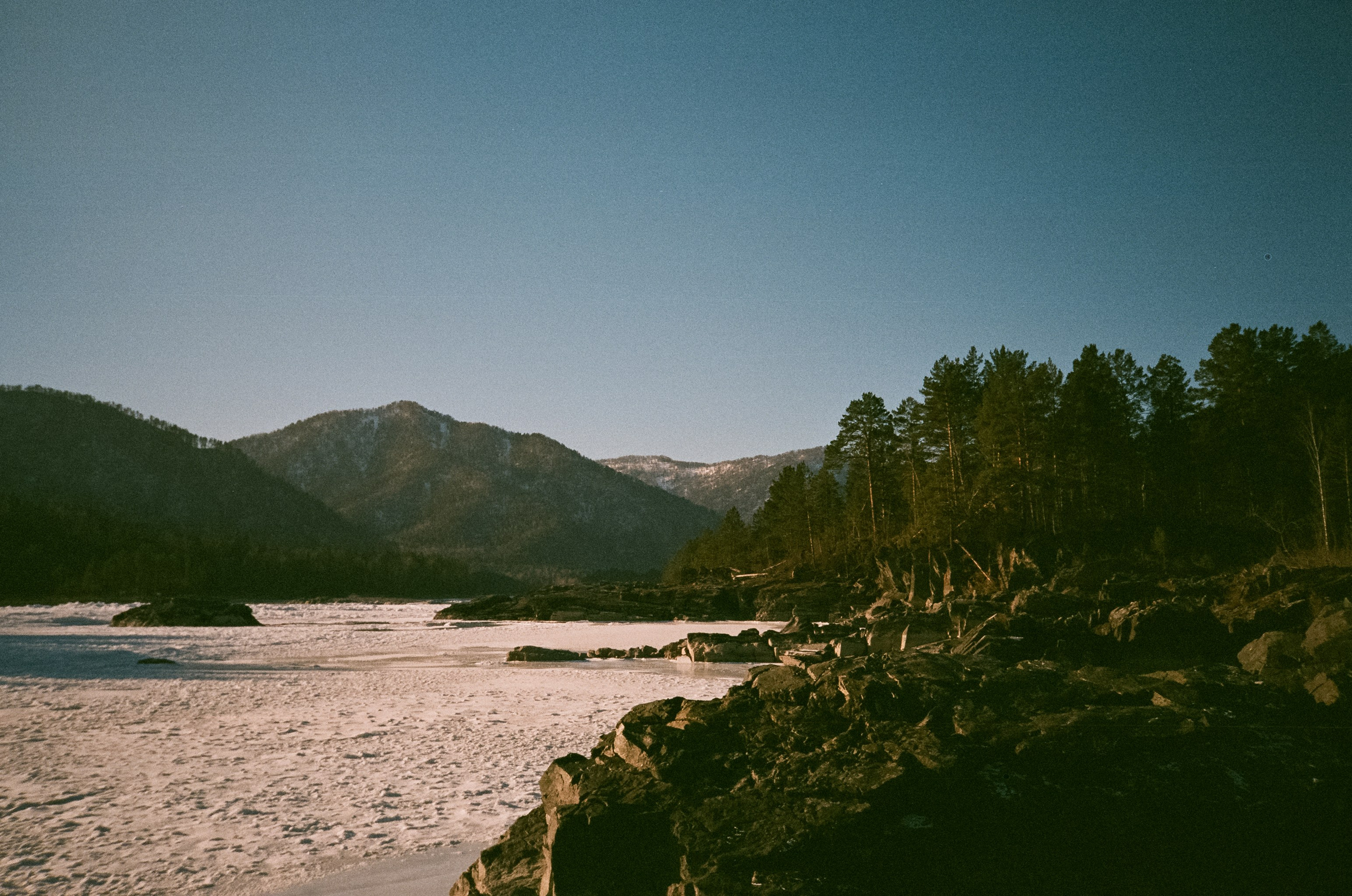 Семинская поляна, Бережок, Берель, CoffeBus / 12 декабря 2023 года (-2