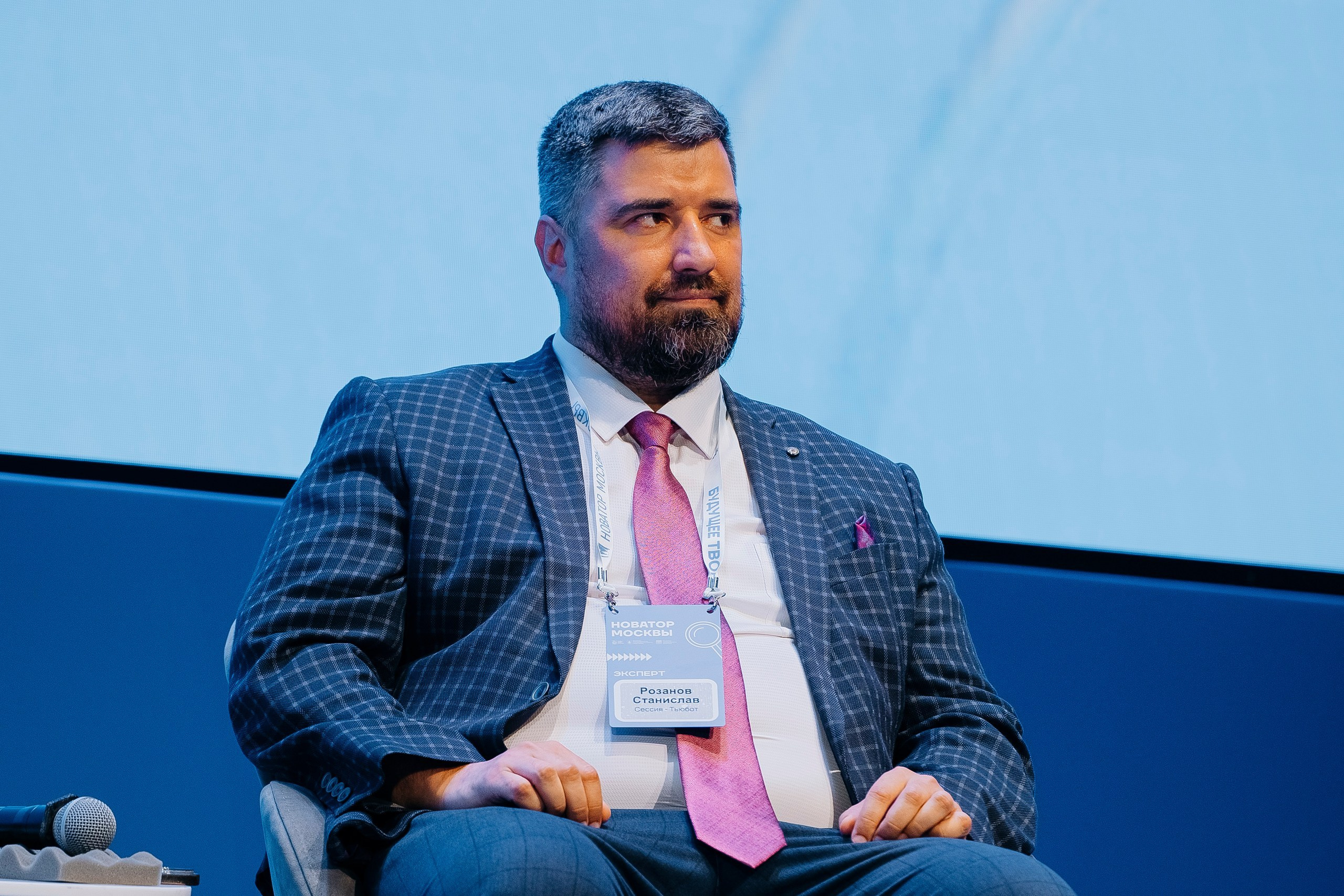 «Новатор Москвы» 2025. Профессиональный портретный фотограф в Москве Владимир Глаголев