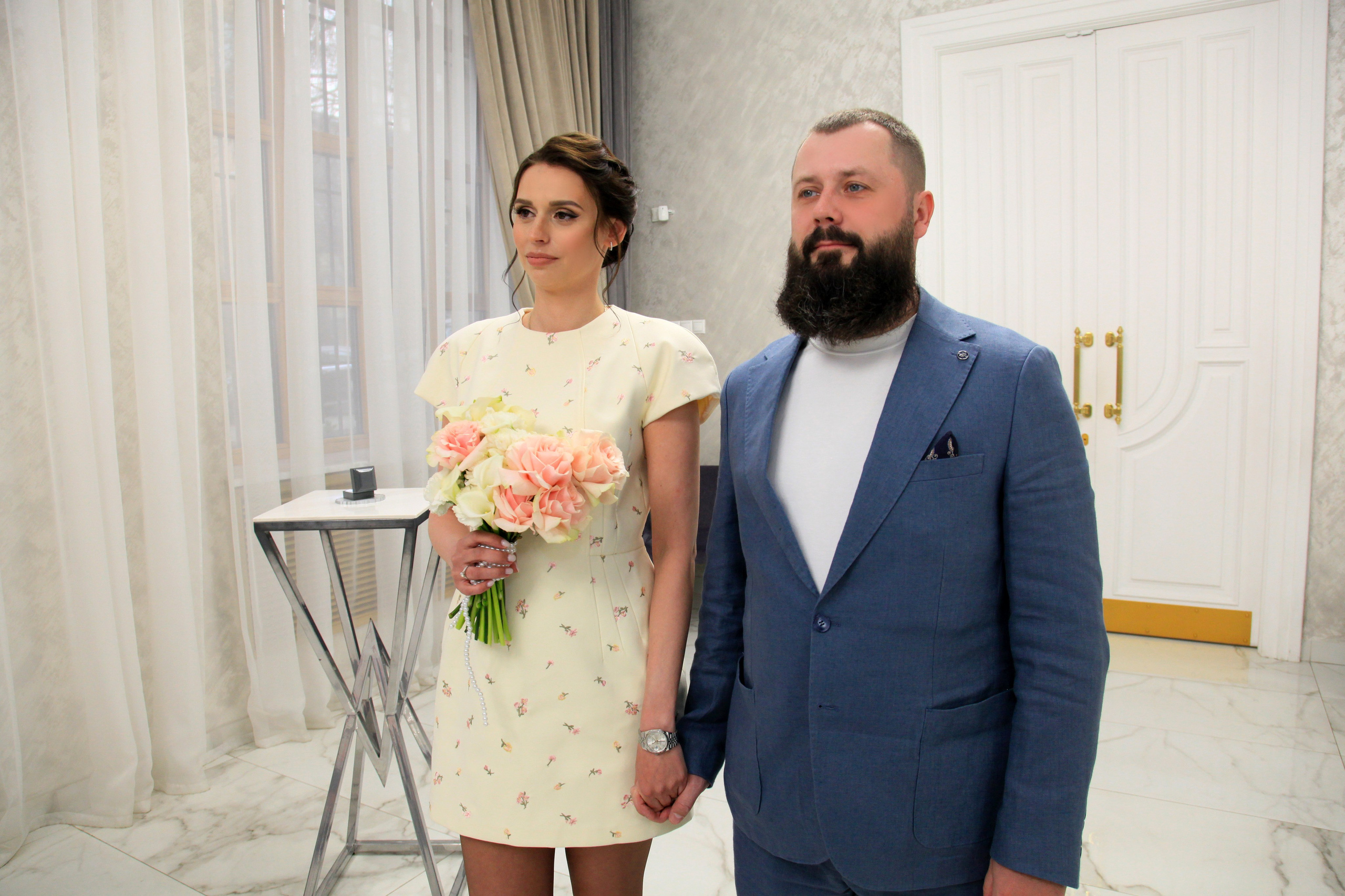 Александра и Александр Кутузовский ЗАГС. Фотограф Москва Одинцово Кубинка Краснознаменск Лапино