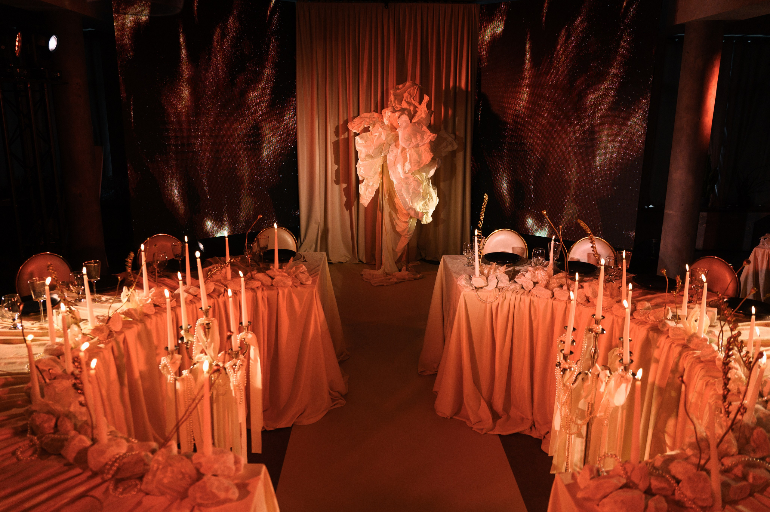 Саша и Лиза. Свадебный фотограф и видеограф