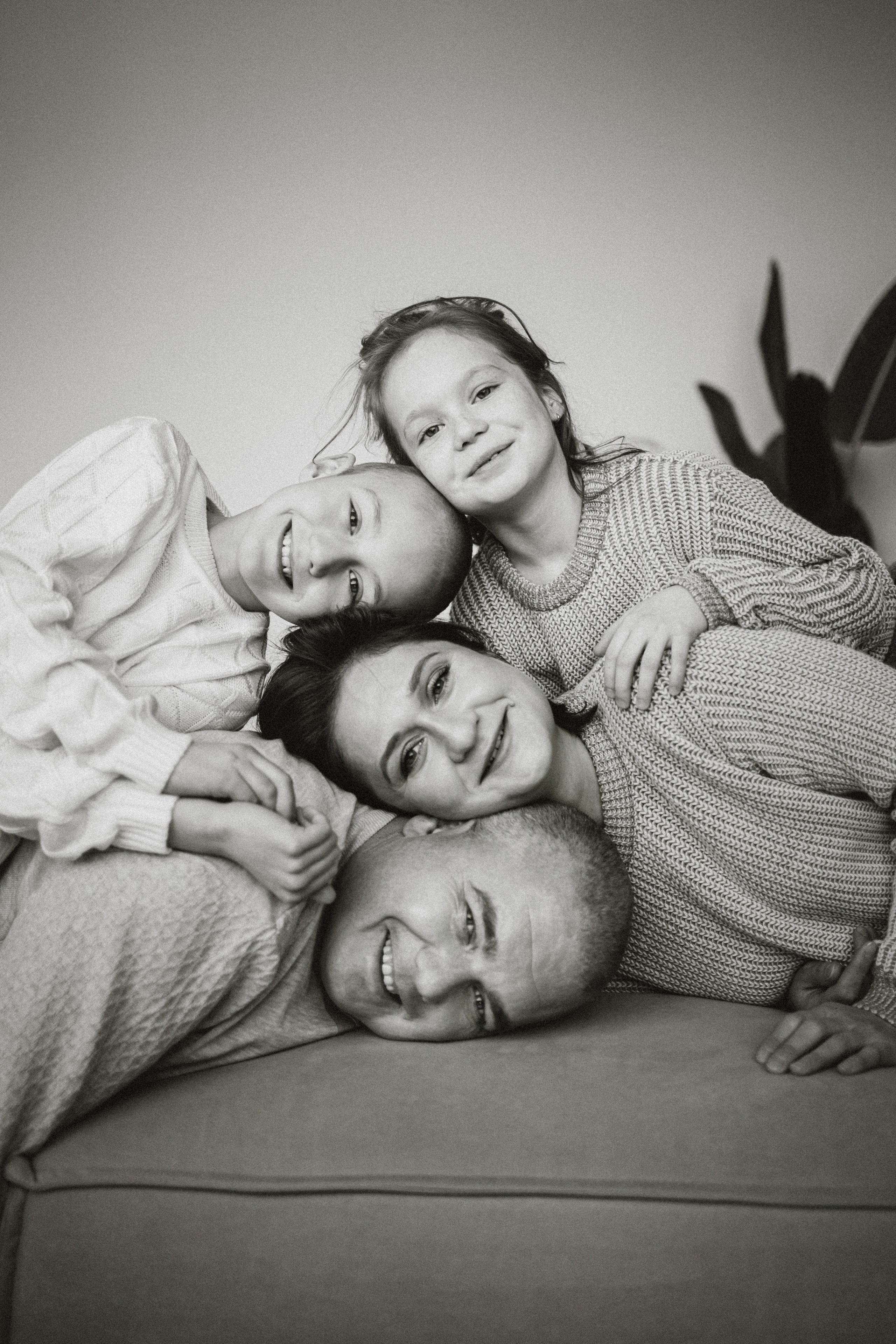 Семья Ирины. Семка в студии. Портретный и семейный фотограф в Саратове Елена Шустова