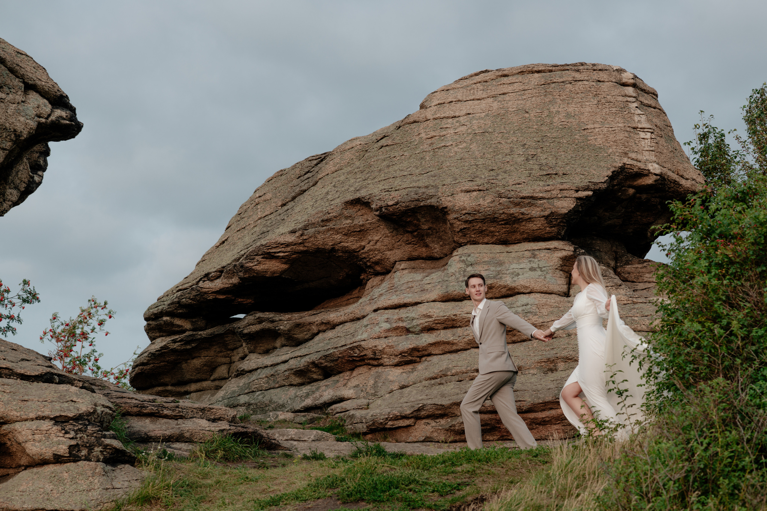 Паша-Ксюша — Шатёр Лето. Свадебный фотограф Екатеринбург/Челябинск — Любовь Волохова