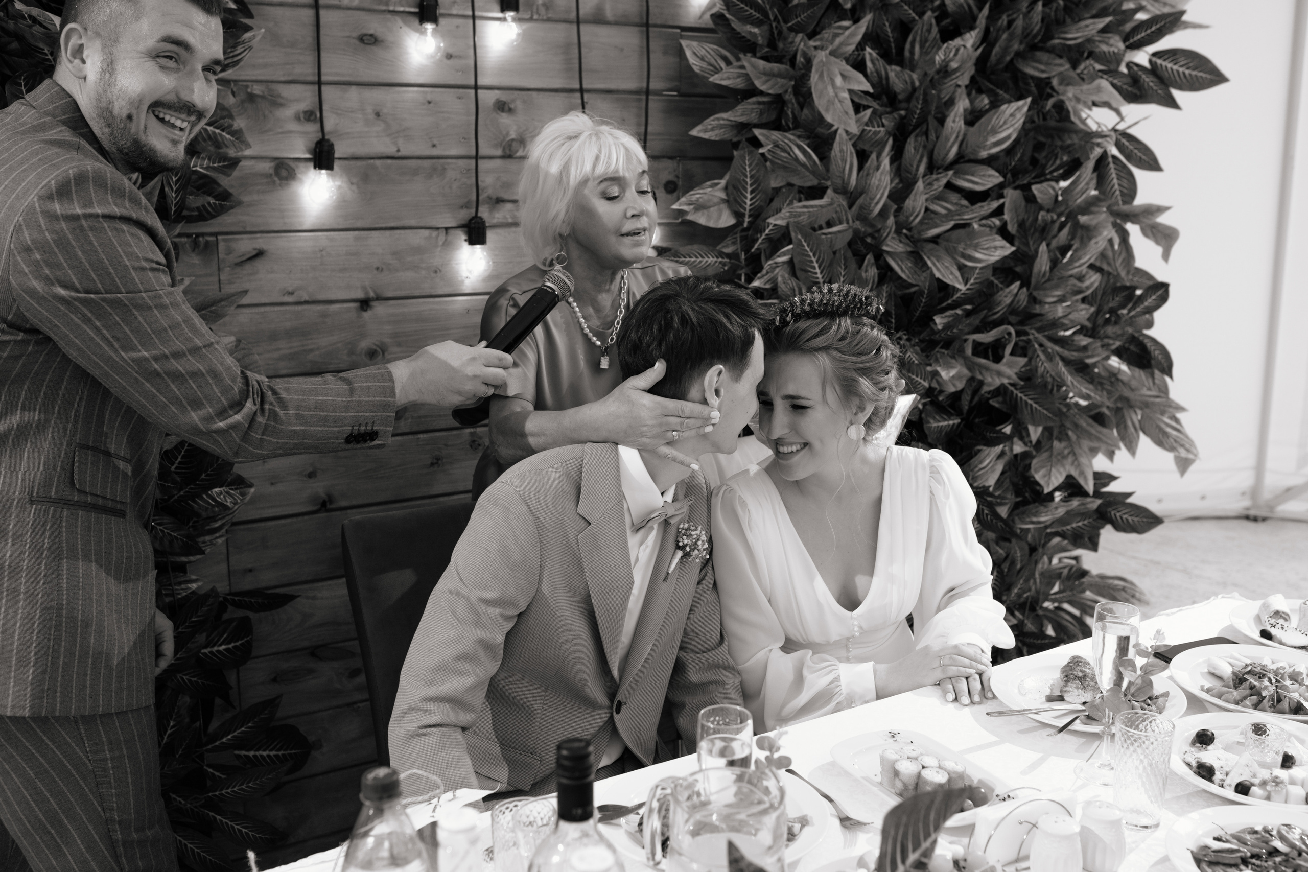 Паша-Ксюша — Шатёр Лето. Свадебный фотограф Екатеринбург/Челябинск — Любовь Волохова