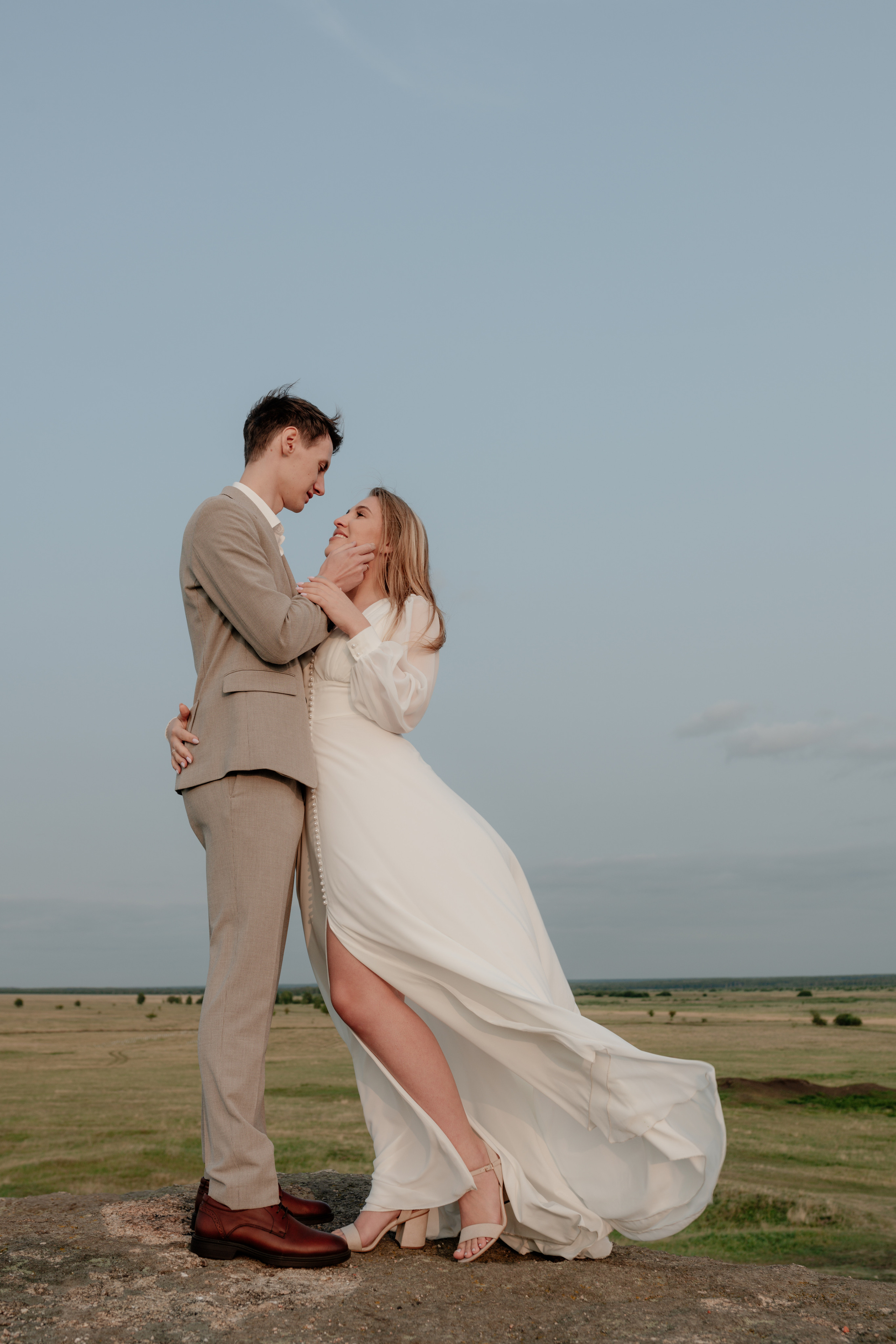 Паша-Ксюша — Шатёр Лето. Свадебный фотограф Екатеринбург/Челябинск — Любовь Волохова