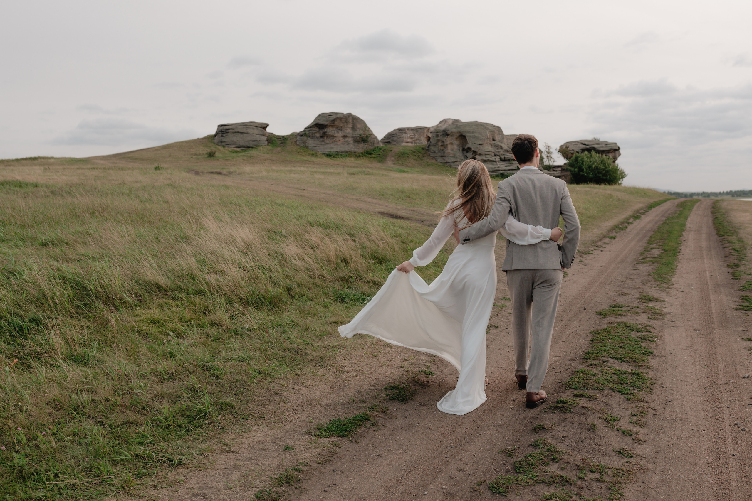 Паша-Ксюша — Шатёр Лето. Свадебный фотограф Екатеринбург/Челябинск — Любовь Волохова