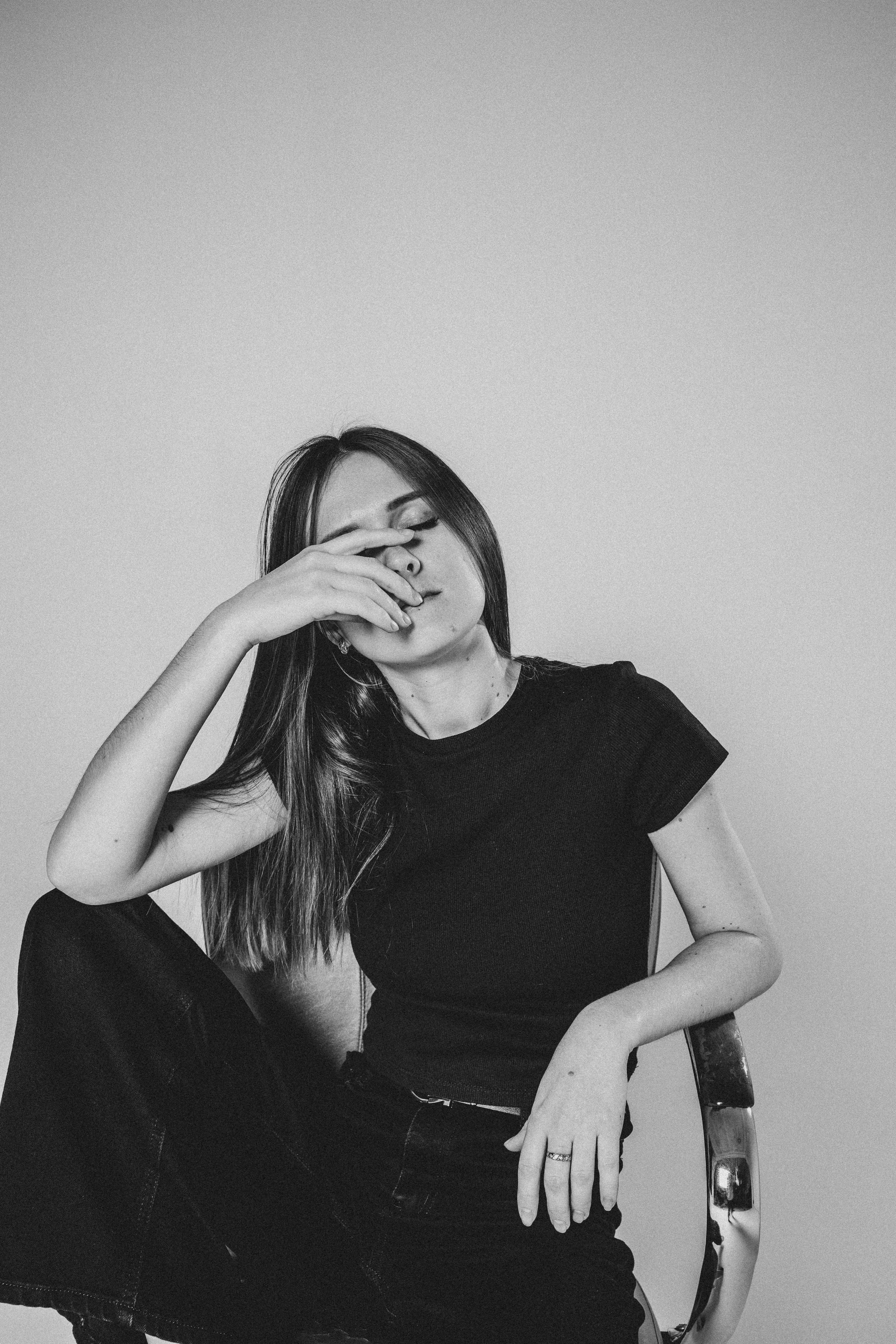 Чёрно-белый минимализм. Lifestyle семейный и детский фотограф в Омске Иванова Екатерина