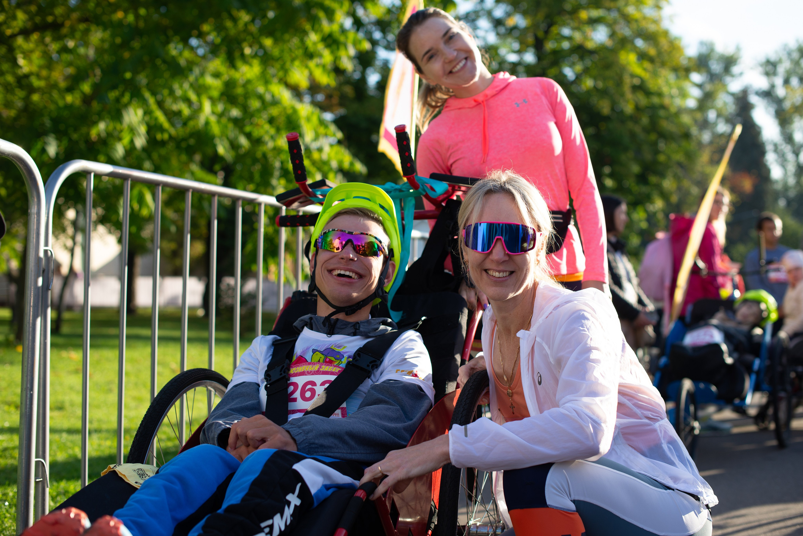 Инклюзивный забег ВДНХ Феникс Больше Чем Можешь. Victoria Radjevna Репортажный Фотограф — Видеограф Москва • Санкт-Петербург