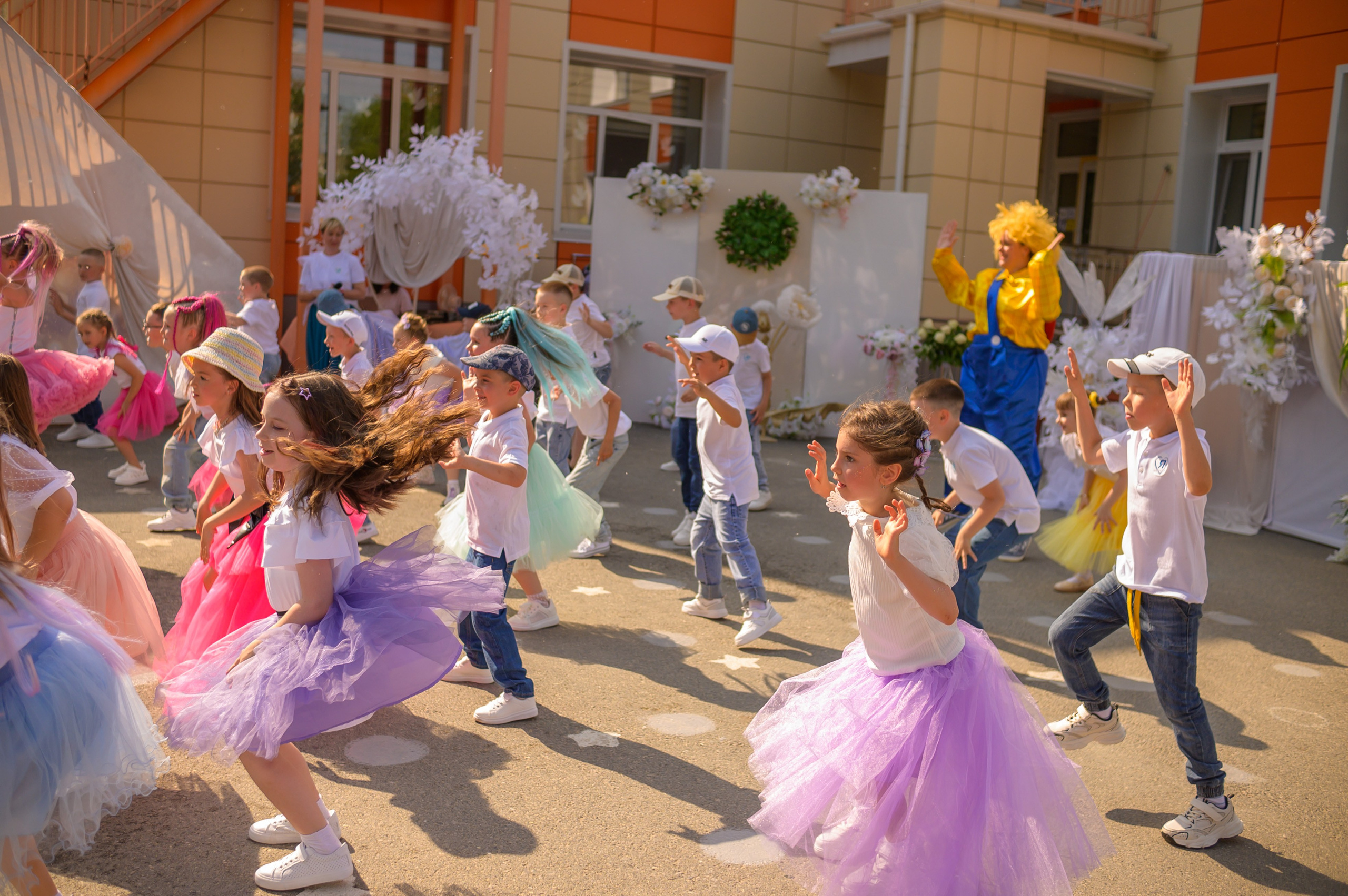 Репортаж выпускного группа «Фантазёры» 3 садик. Фотограф новорожденных, семейный детский в Тюмени Татьяна Морозова