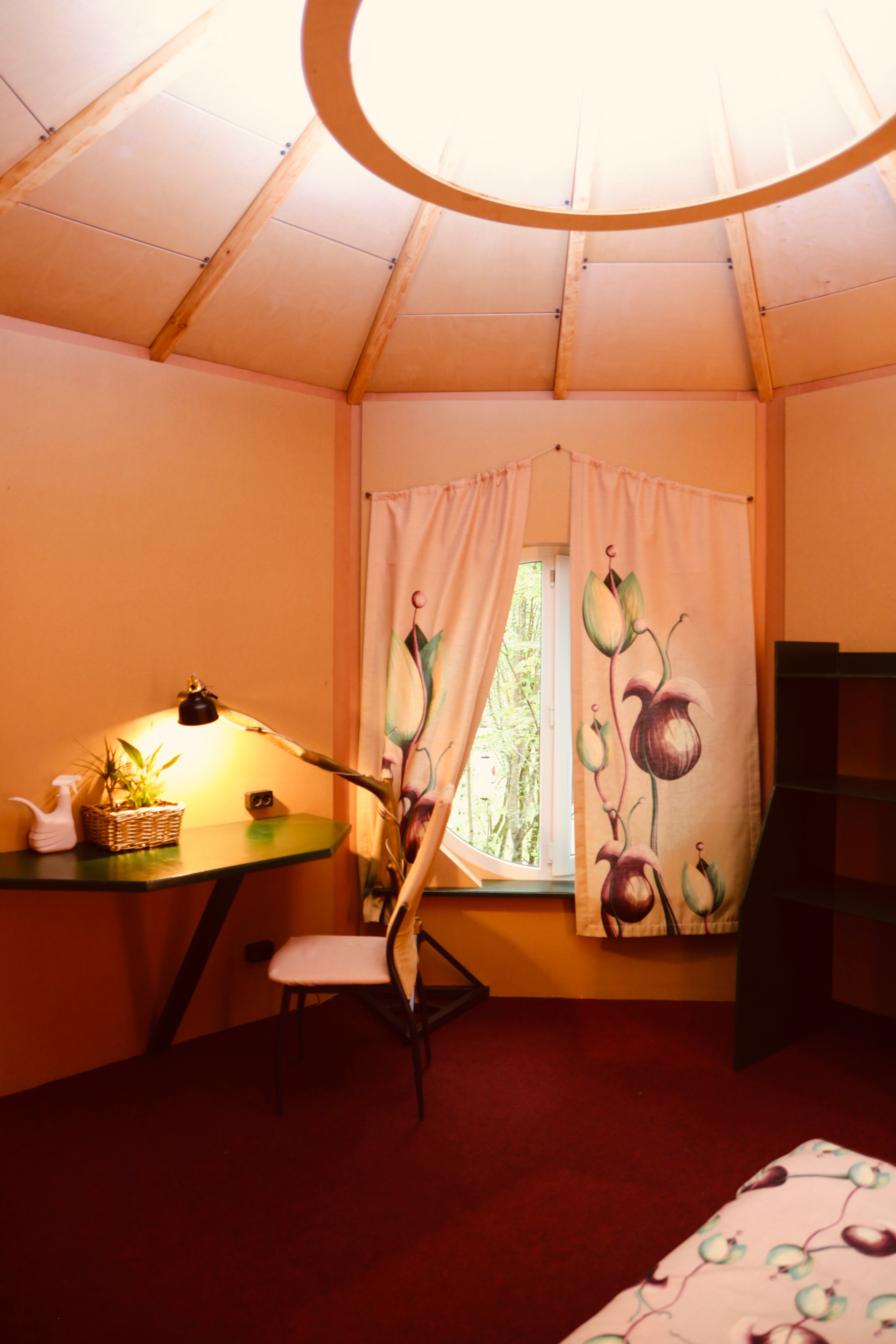 DESIGN. Maria Massouh | Arts