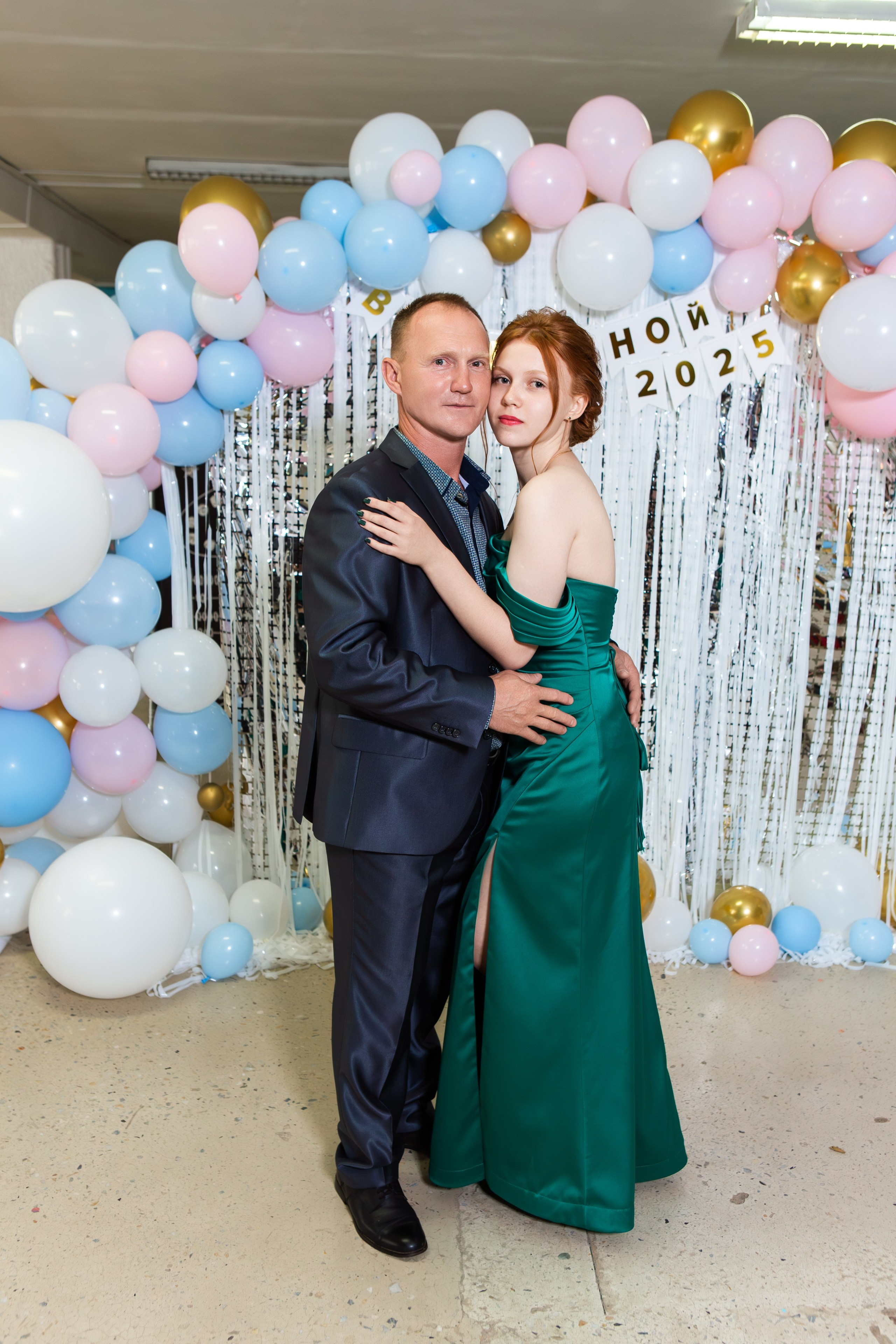 ФОТОСЕССИЯ С РОДИТЕЛЯМИ ВЫПУСКНОЙ 2025 9 ШКОЛА Г.МЦЕНСК. Профессиональный фотограф в Мценске и Орловской области