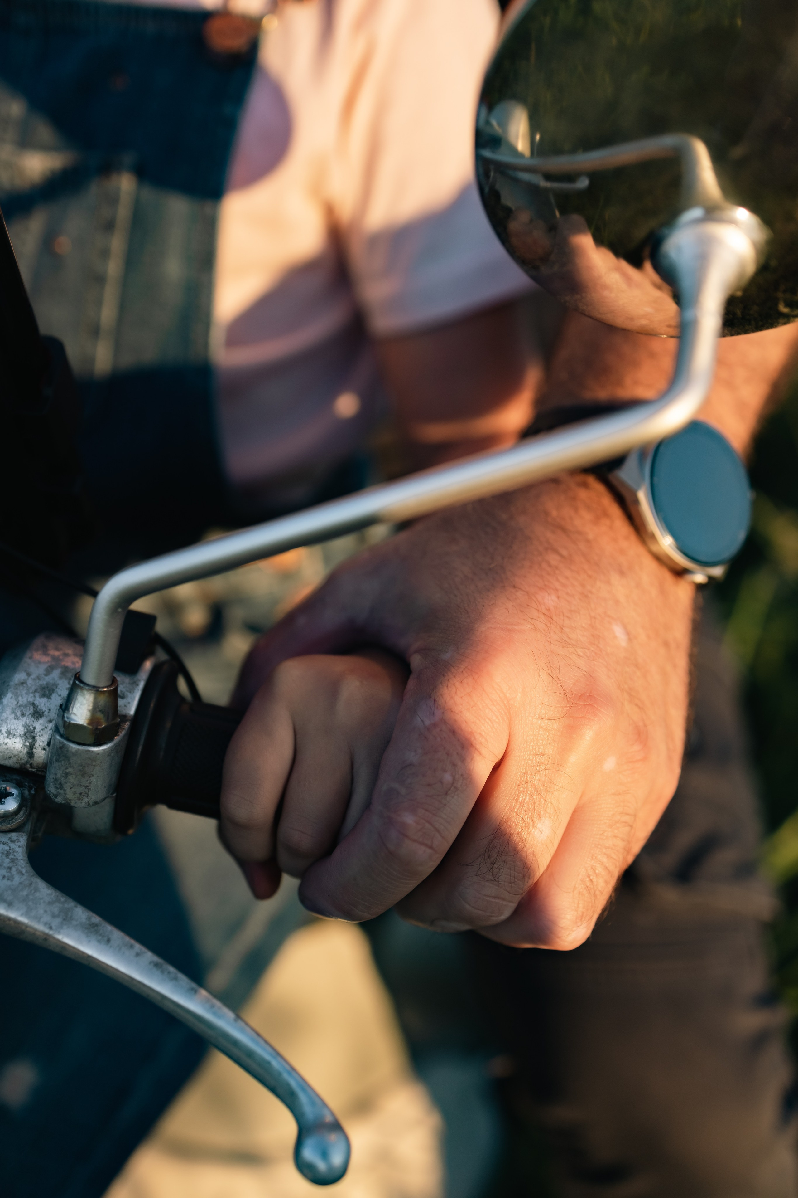 Ценные моменты с папой. Фотосессия «Папа и дочь в мини путешествии на мопеде». Семейный и детский фотограф в Санкт-Петербурге Павлова Елена