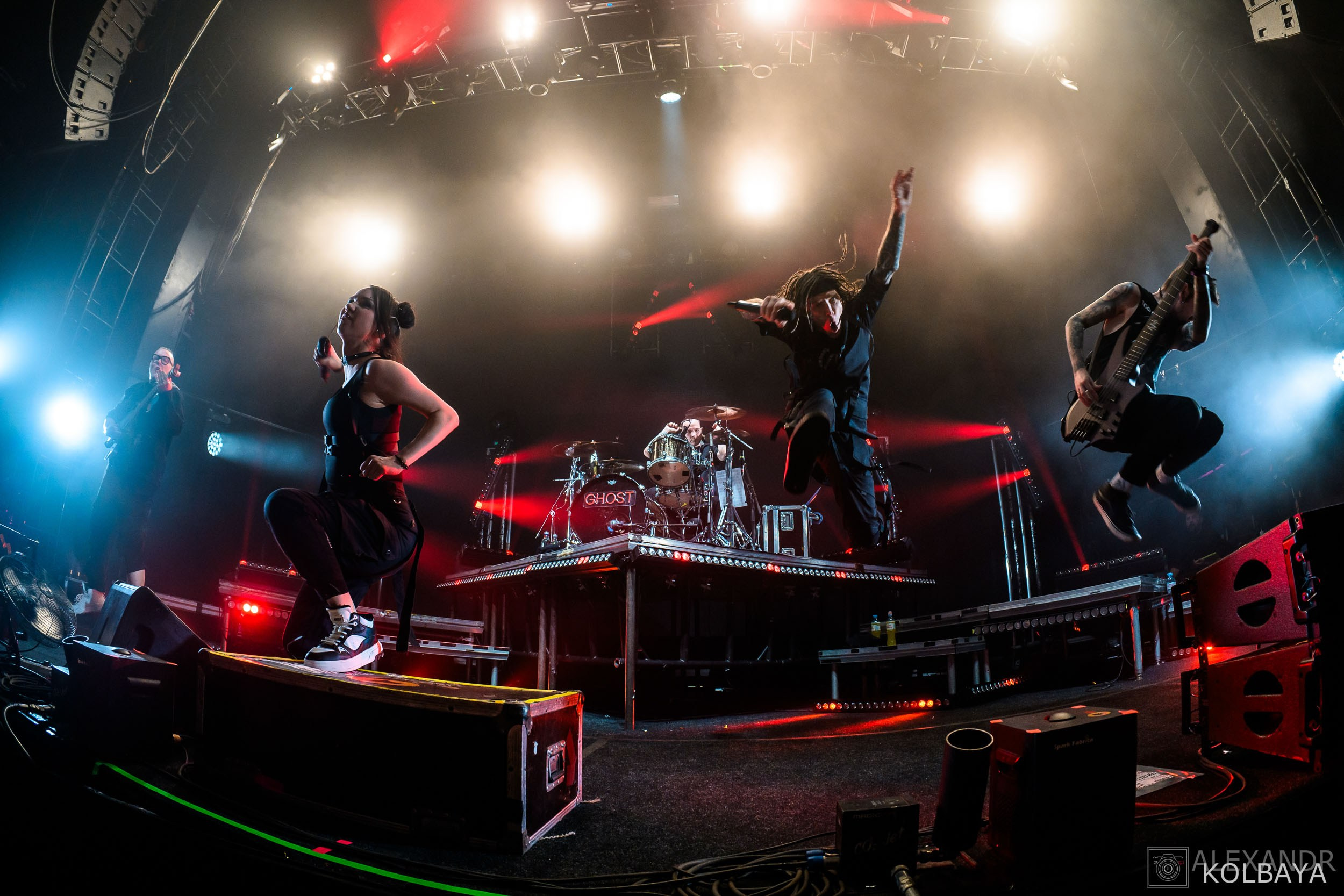 Концерт группы СЛОТ в клубе BASE. Концертный и театральный репортажный фотограф в Москве Александр Колбая