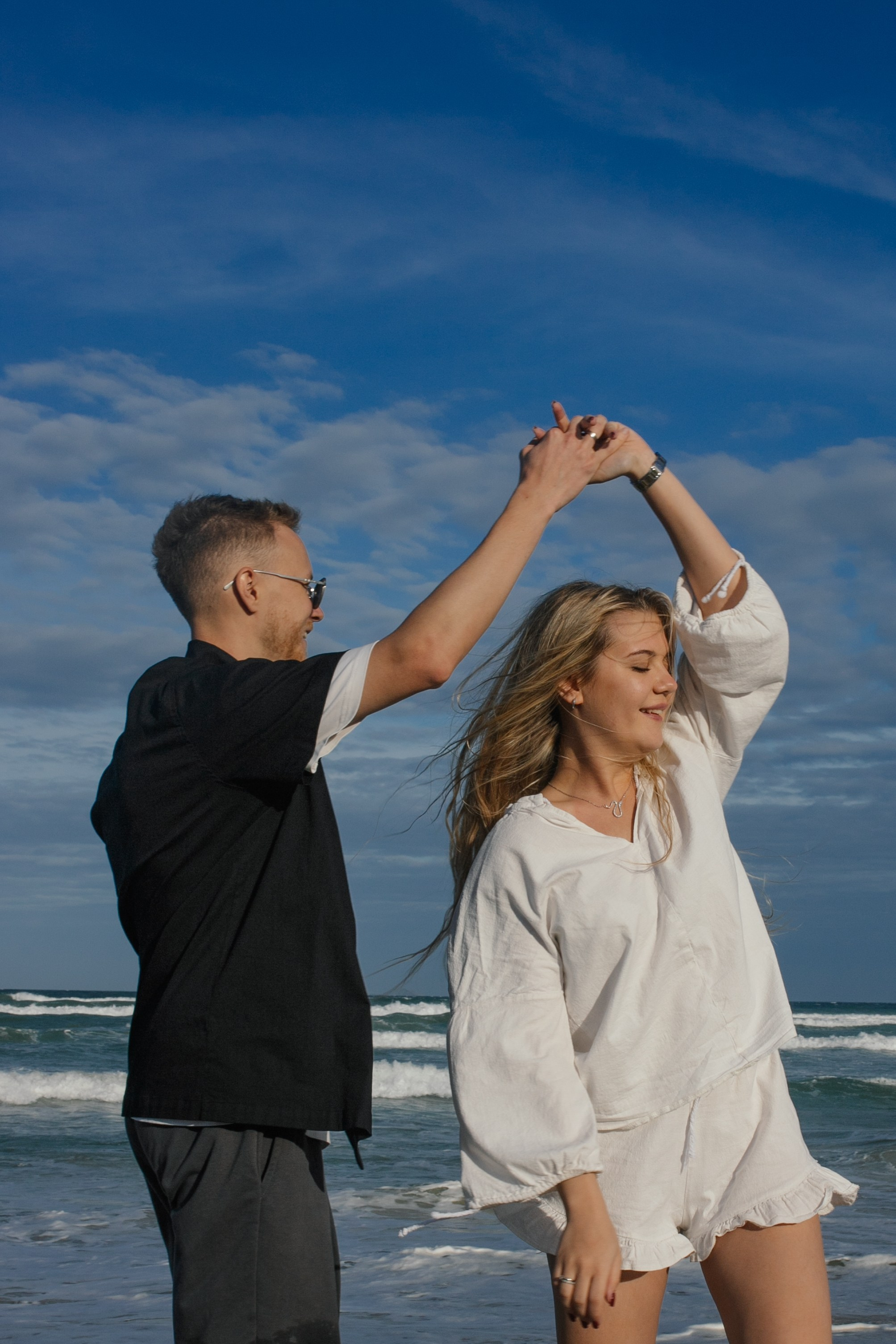 Дима и Дана пляж Бай Дай. Главная