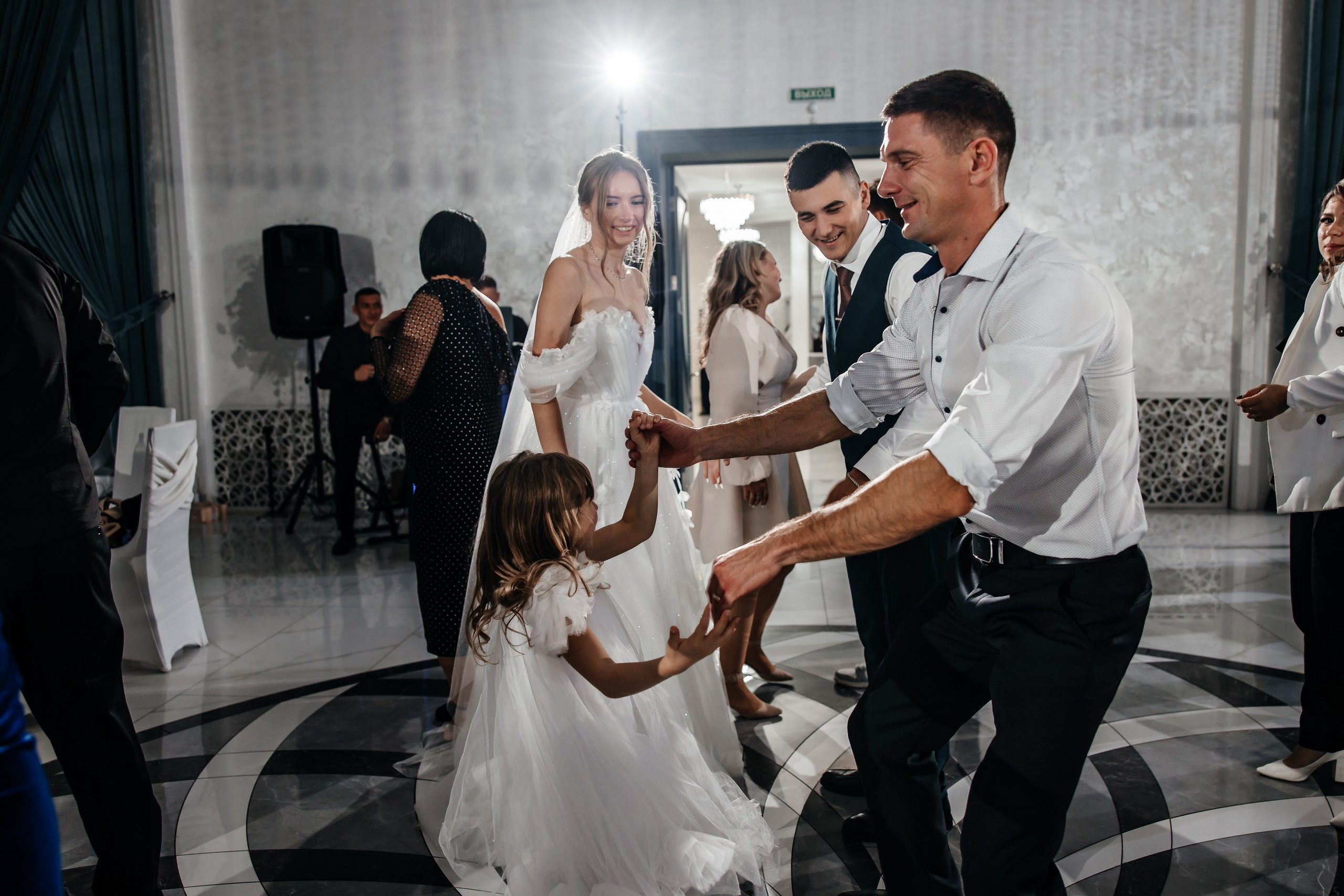 Анонс свадьбы Максима и Алены. Свадебный фотограф в Крыму и Севастополе Ольга Баскакова