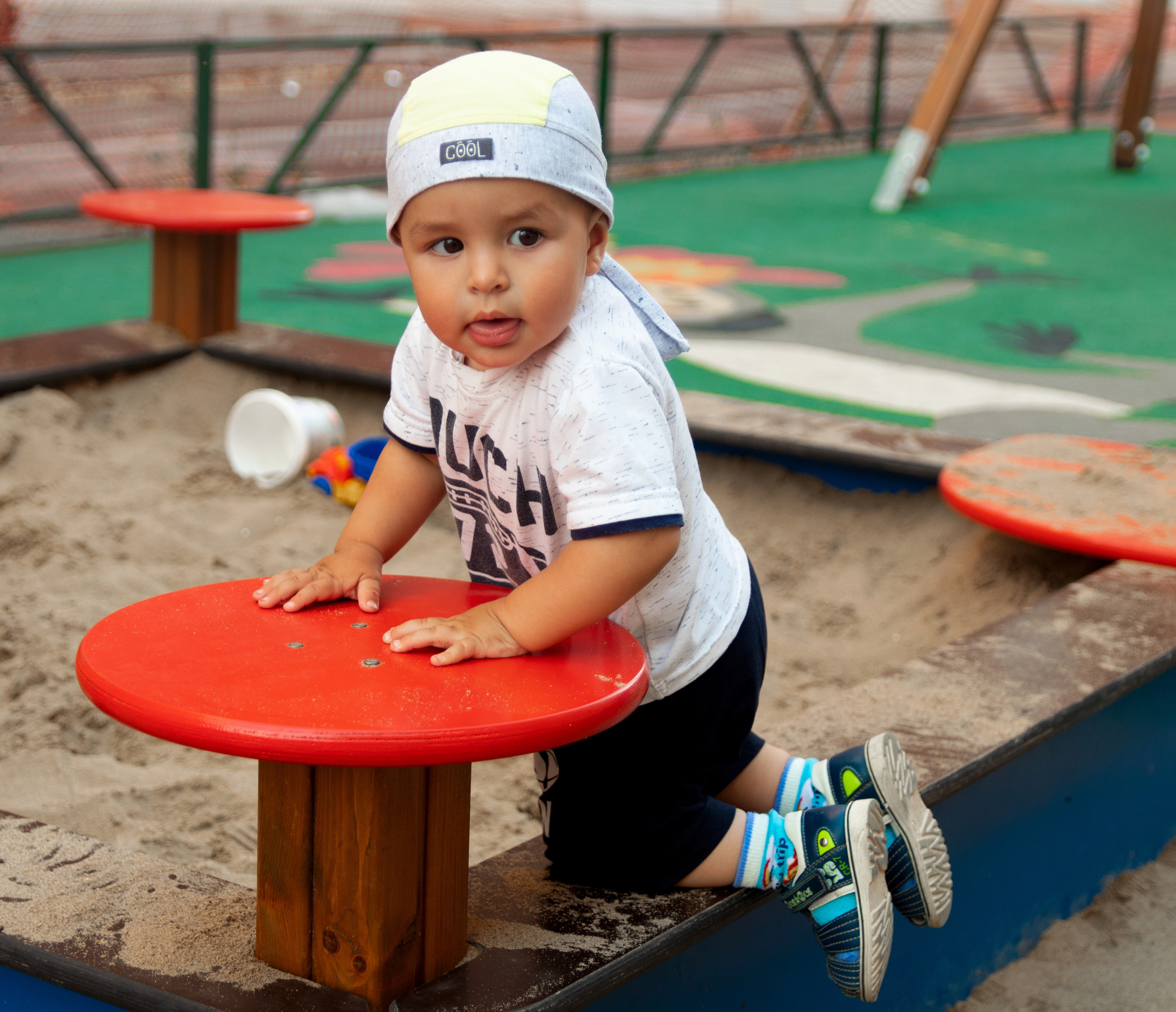 Детская фотосессия на природе. Мастерская кадра. Фотограф в Санкт-Петербурге Байкова Ангелина