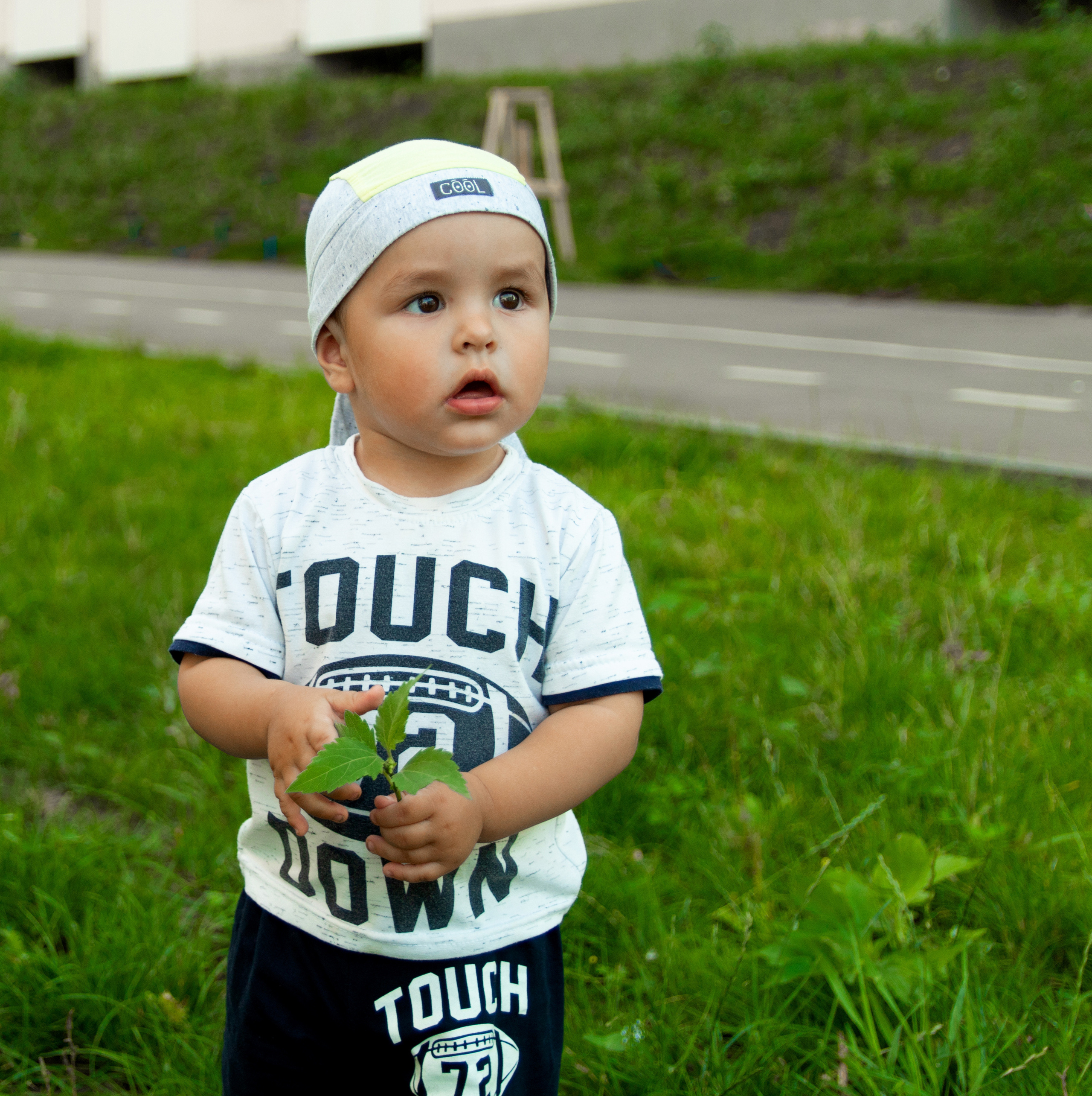 Детская фотосессия на природе. Мастерская кадра. Фотограф в Санкт-Петербурге Байкова Ангелина