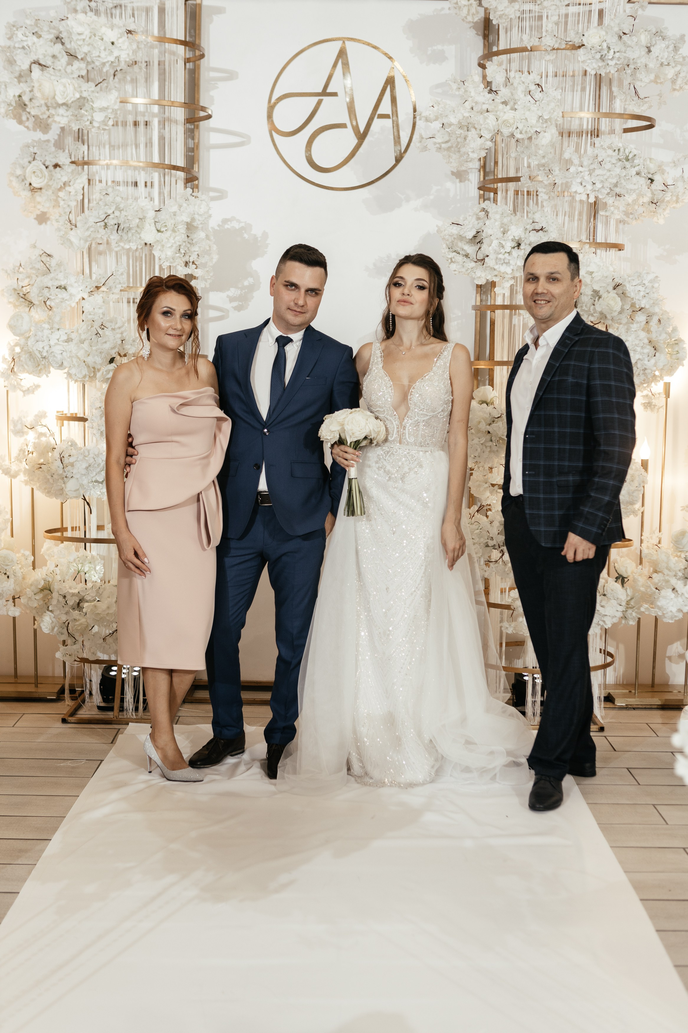 Свадебный фотограф Уфа — Руслан ГабдлисламовЖивые эмоции, красивые кадры, воспоминания на всю жизнь.Работаю по всей Республике Башкортоста. Свадебный фотограф Уфа Руслан Габдлисламов