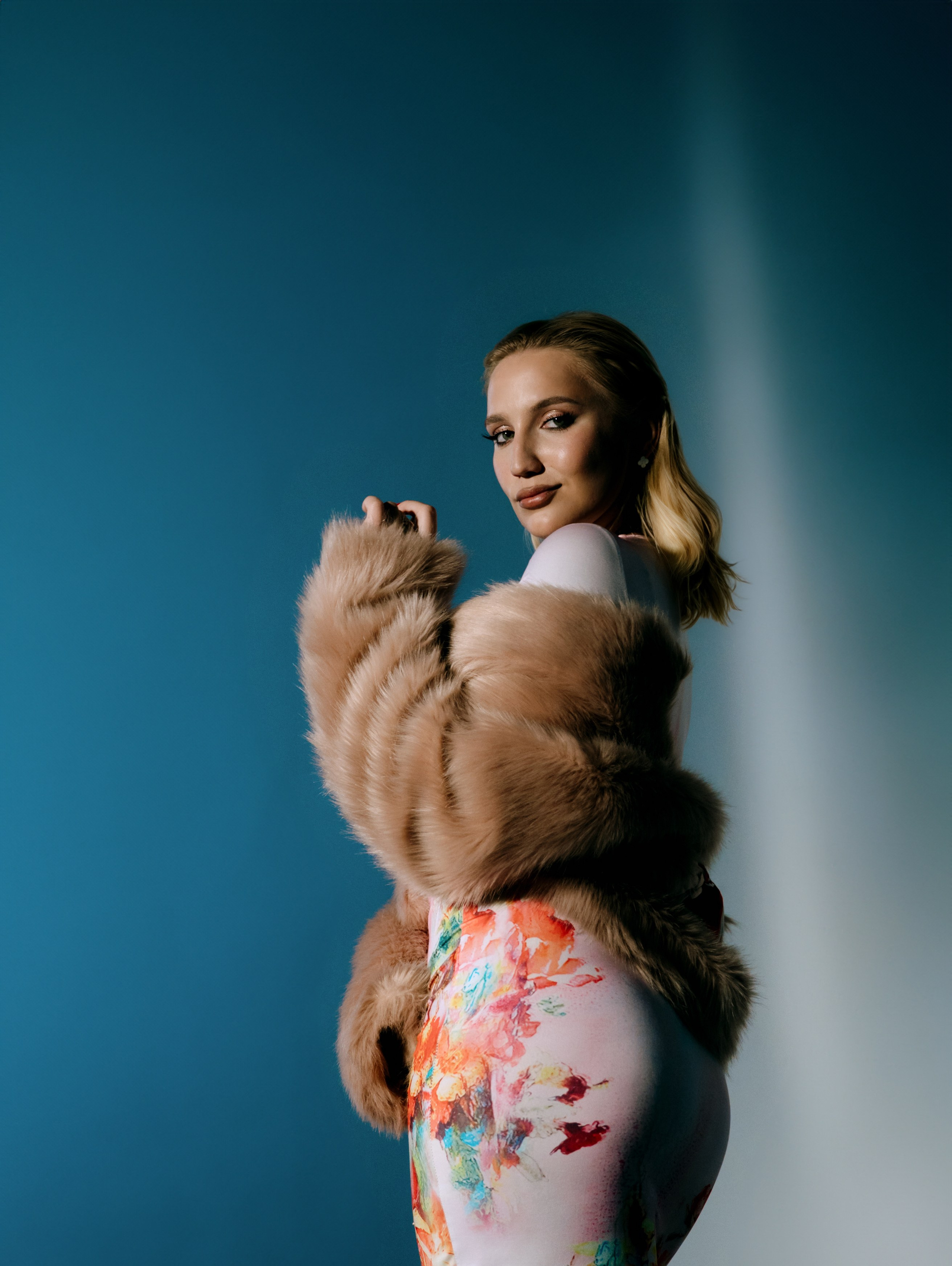 Яркий космический. Женский фотограф Санкт-Петербург