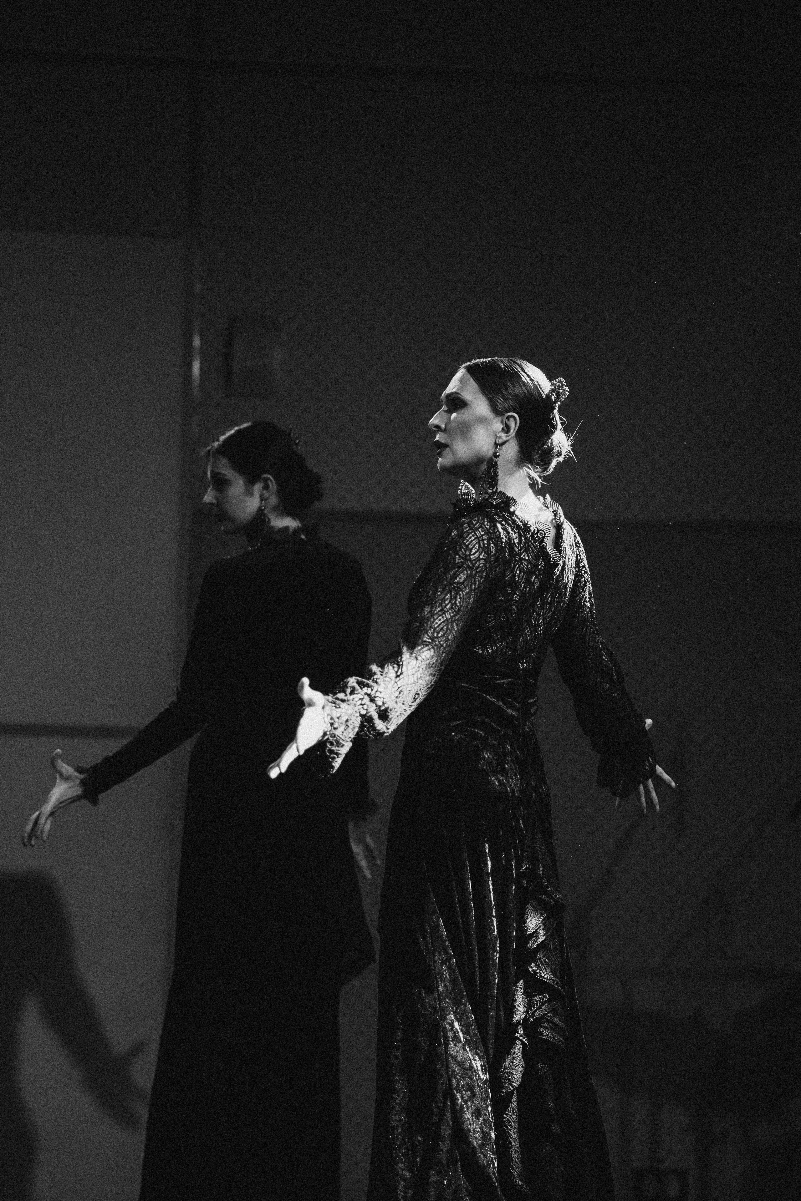 Спектакль «Mujeres» («Женщины»), студия фламенко Tierra del Sol. Анна Демидова — фотография для жизни и бизнеса в Абакане