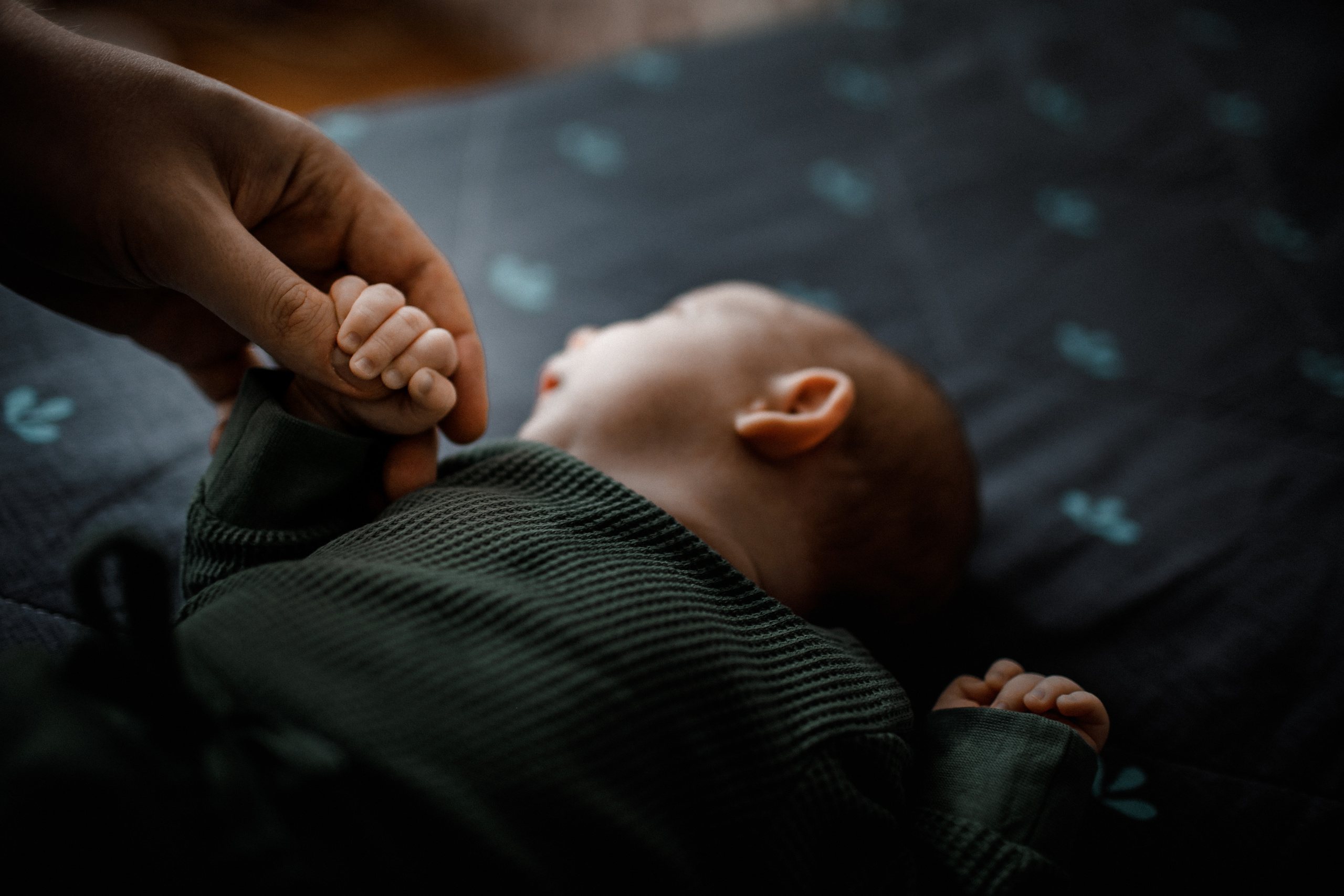 Фотосессия новорожденного дома Москва