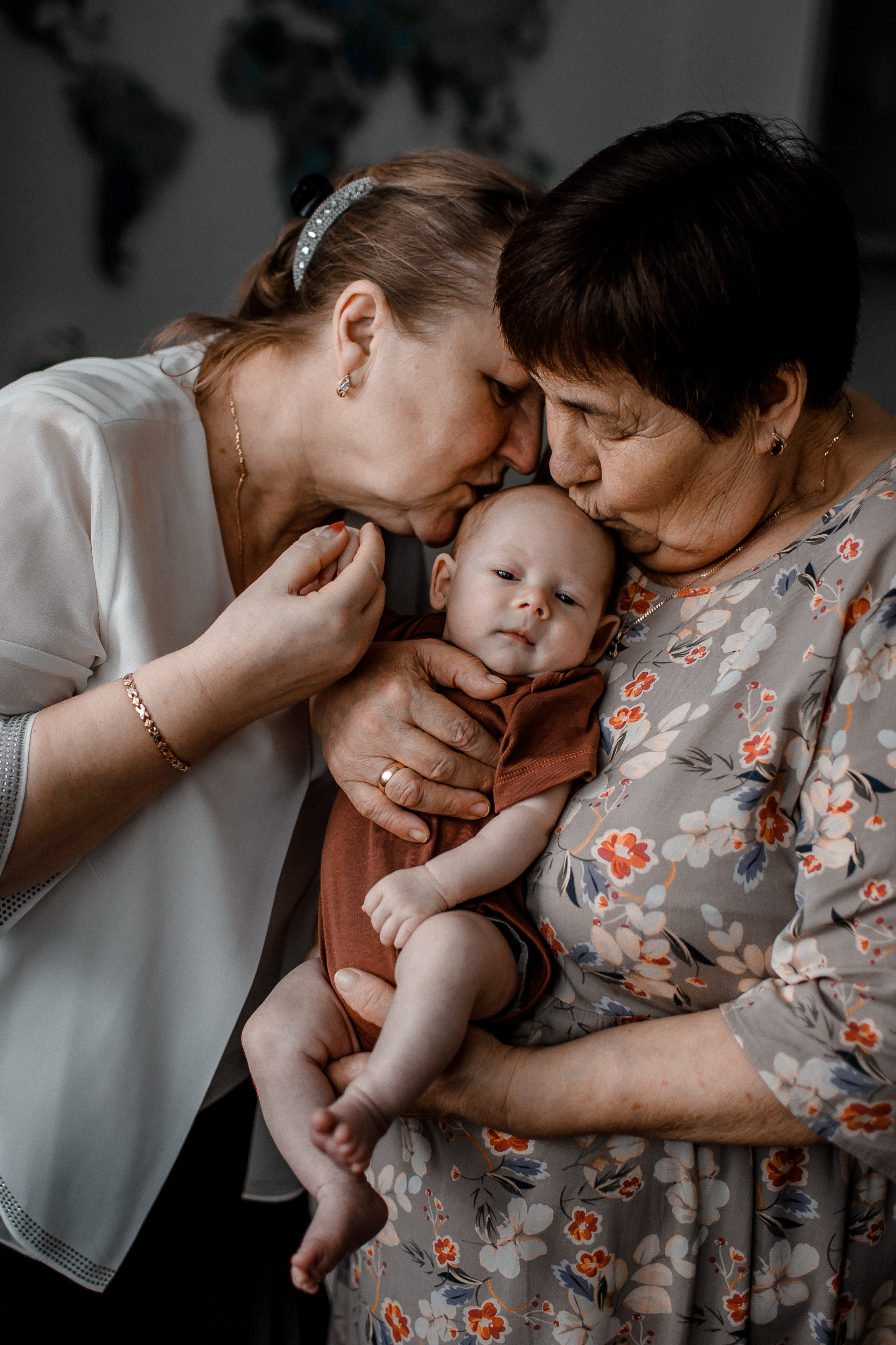Фотосессия новорожденного дома Москва