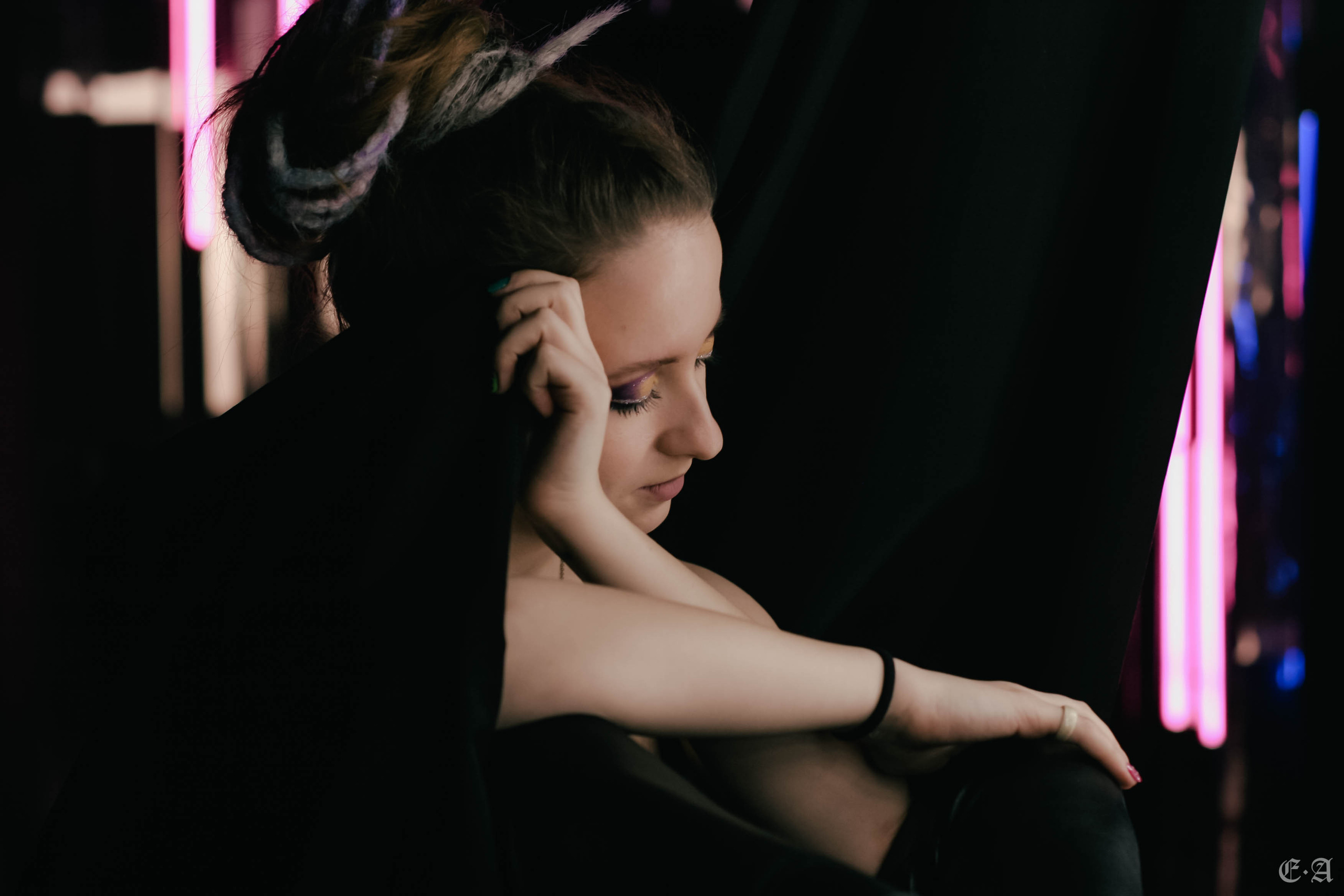 Девушка сисадмина. Фотограф Ellairen