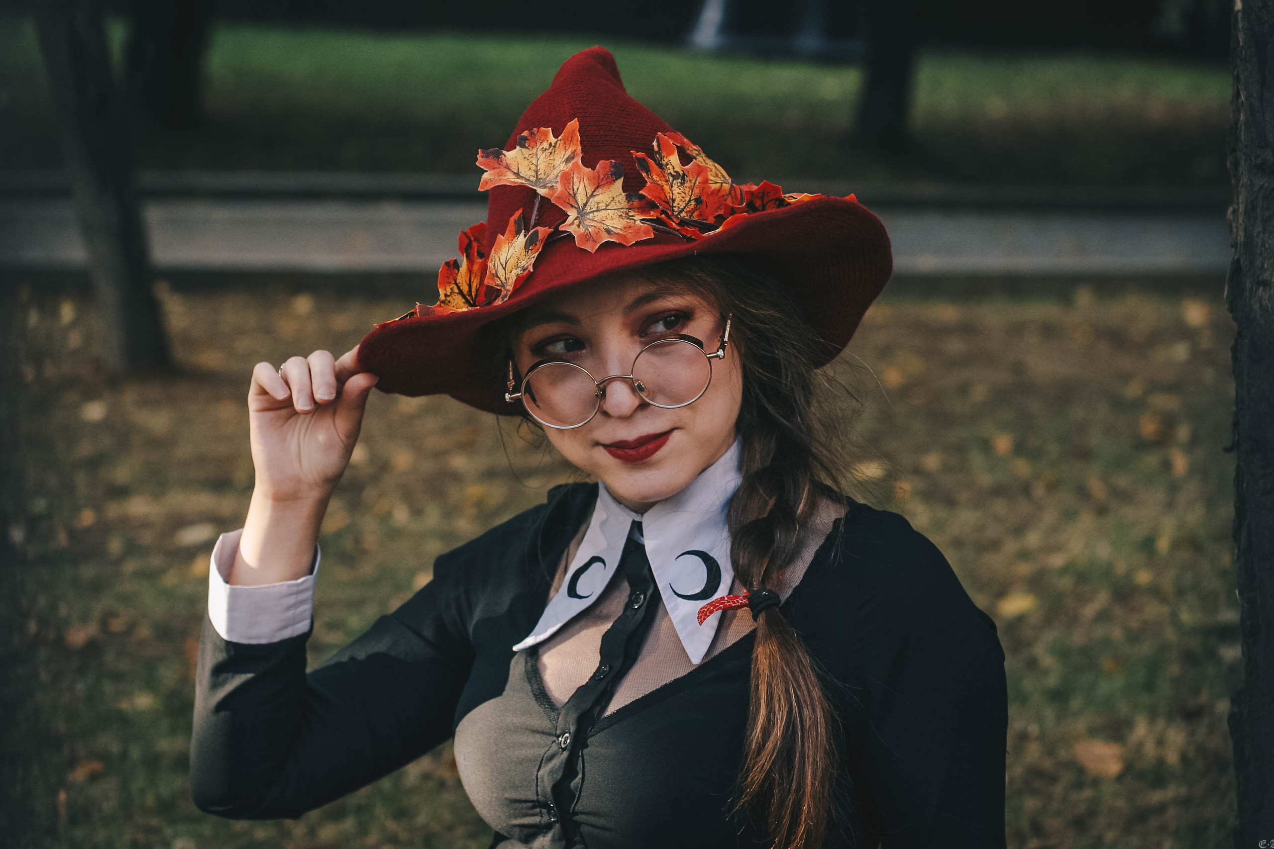 Ведьмочка Марион. Фотограф Ellairen