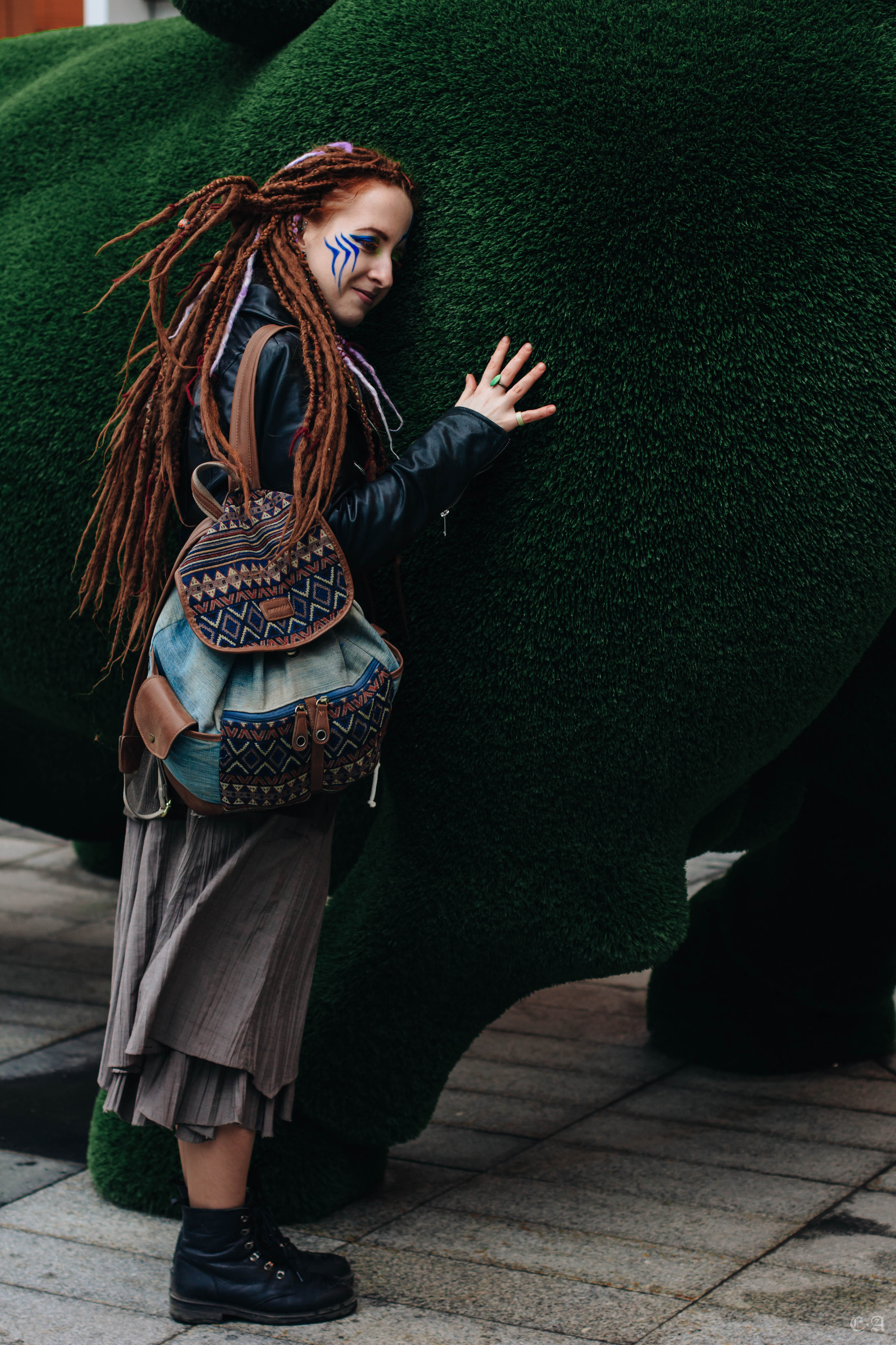 The filthy freak. Фотограф Ellairen